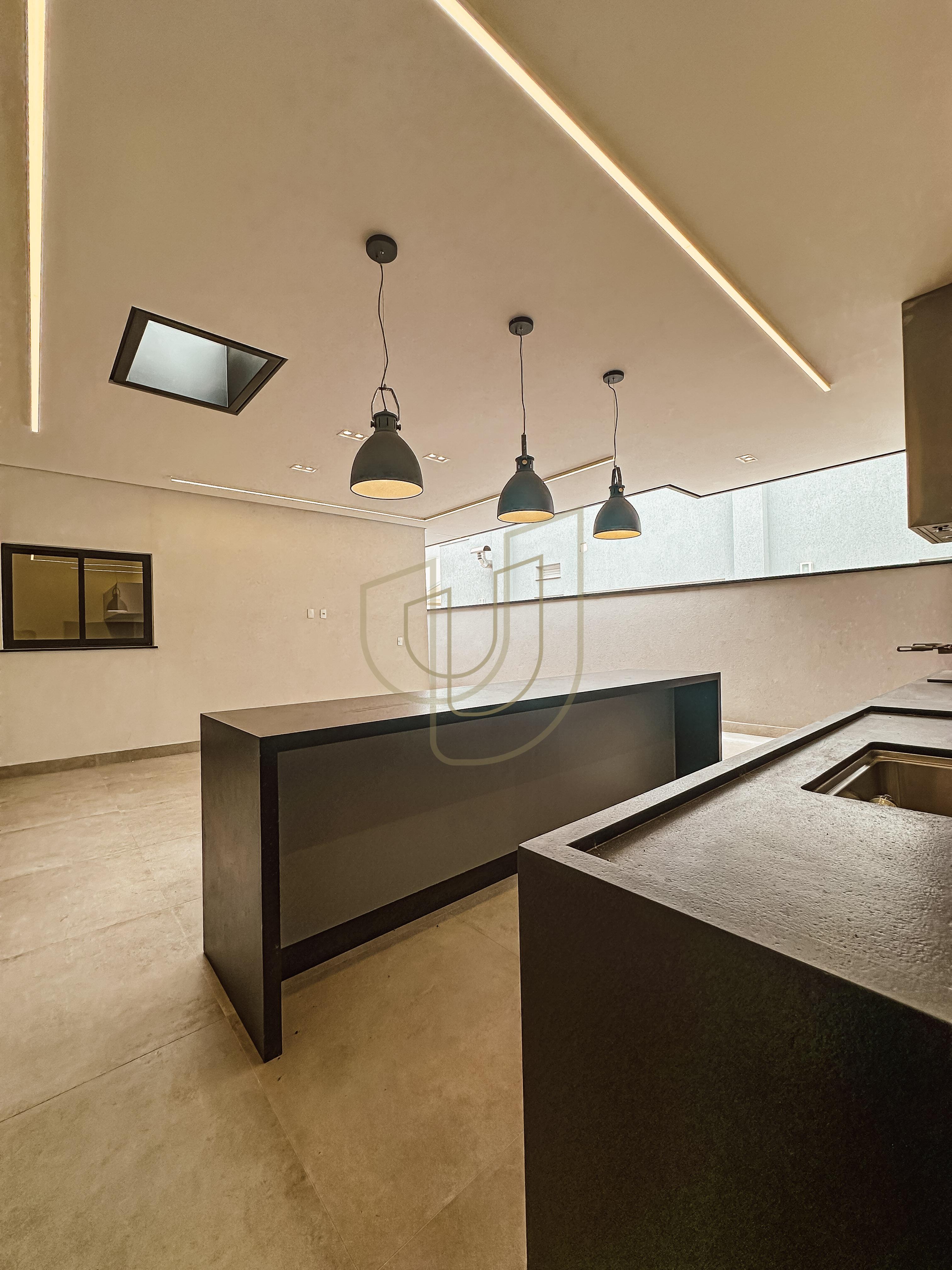 Casa T&eacute;rrea com 3 Su&iacute;tes no Jardim do Golfe III Avenida Loth Bagunha Maldos São José dos Campos - 