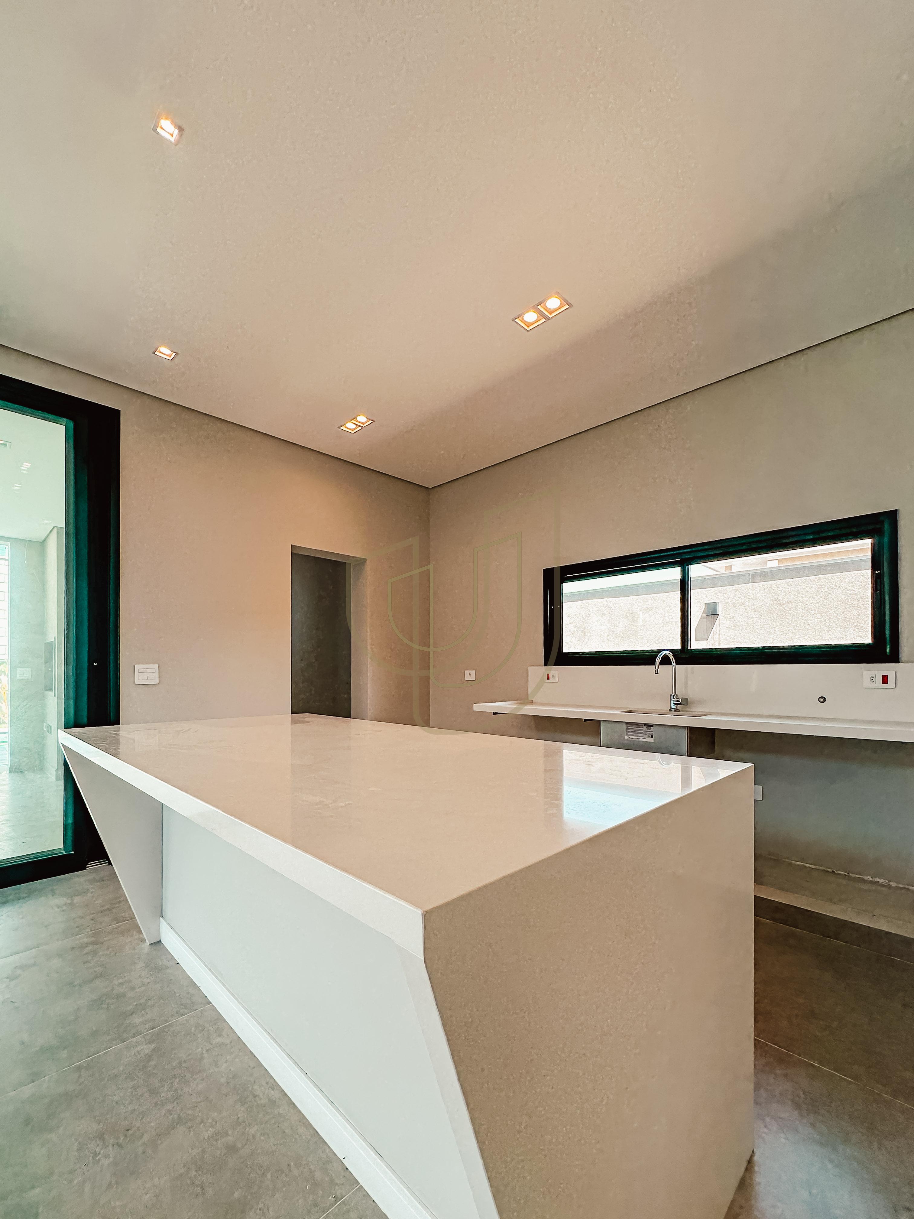 Casa com 3 su&iacute;tes no Condom&iacute;nio Mont Blanc - S&atilde;o Jos&eacute; dos Campos/SP Rua Doutor Gaspare Jesus de Martini São José dos Campos - 