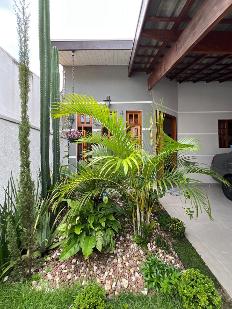 Casa com 3 Dormit&oacute;rios e 140m&sup2; no Vila Branca  Jacareí - 