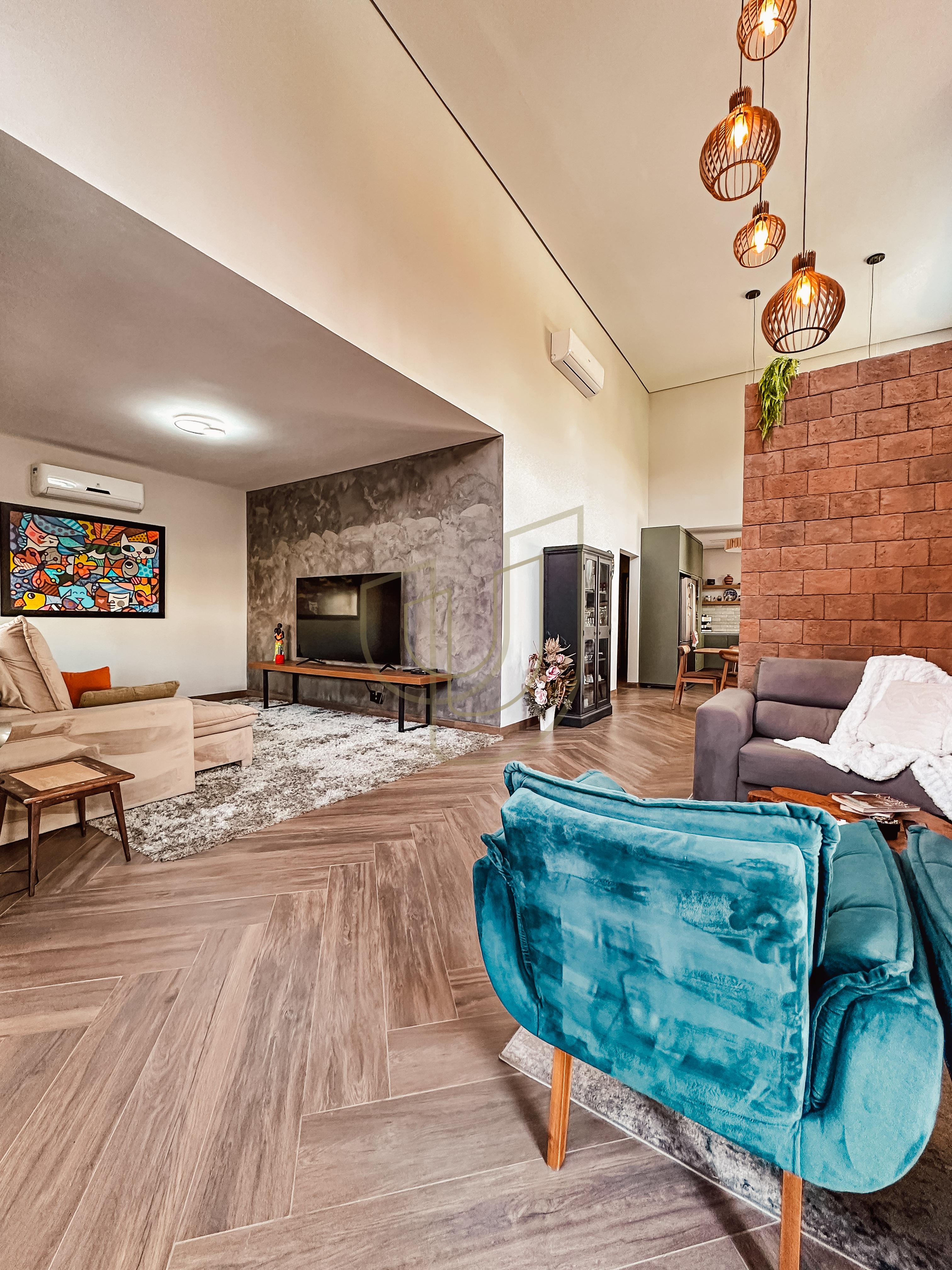 Casa T&eacute;rrea com 3 Su&iacute;tes no Condom&iacute;nio Jardim das Colinas  São José dos Campos - 