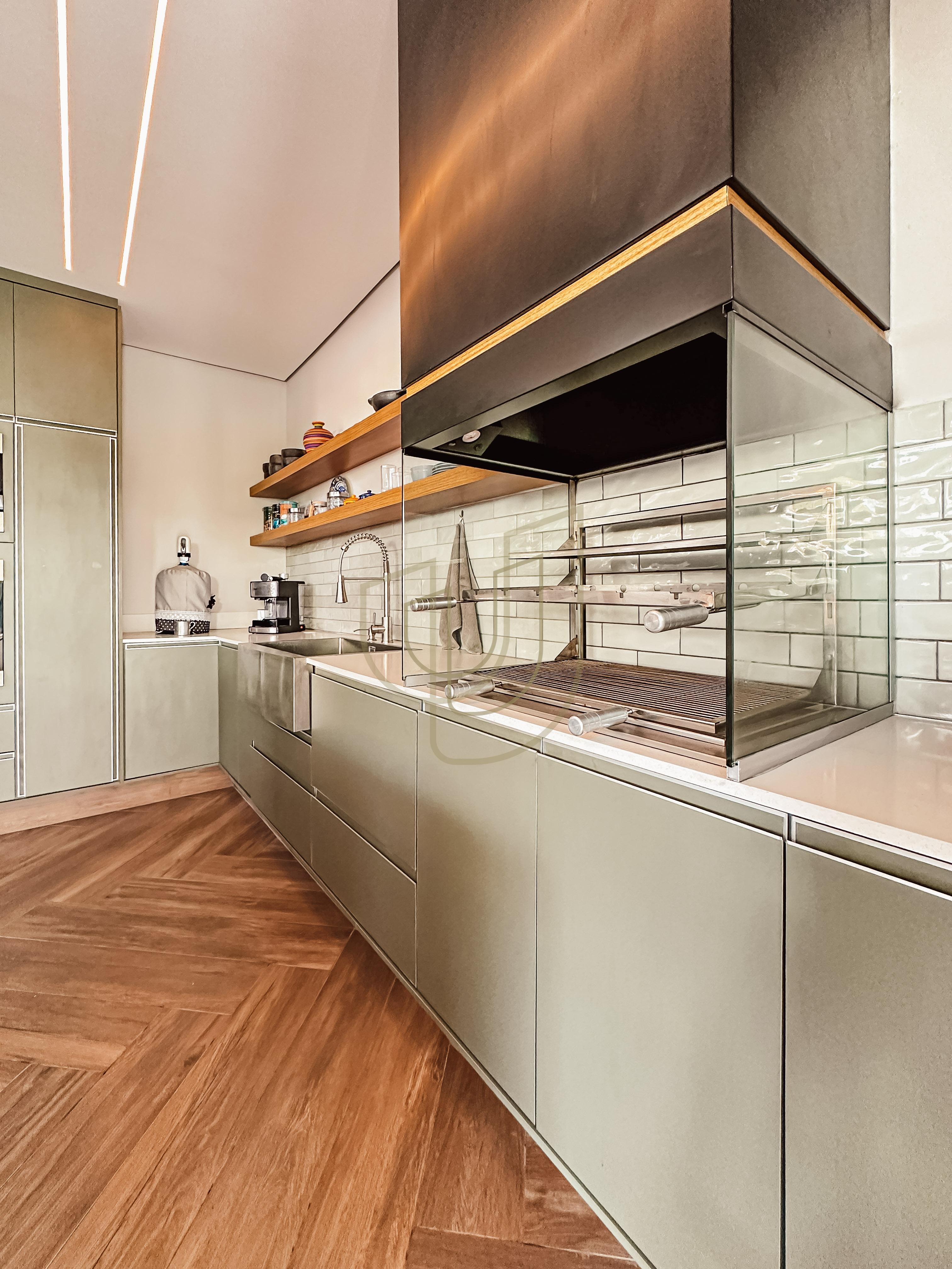 Casa T&eacute;rrea com 3 Su&iacute;tes no Condom&iacute;nio Jardim das Colinas  São José dos Campos - 