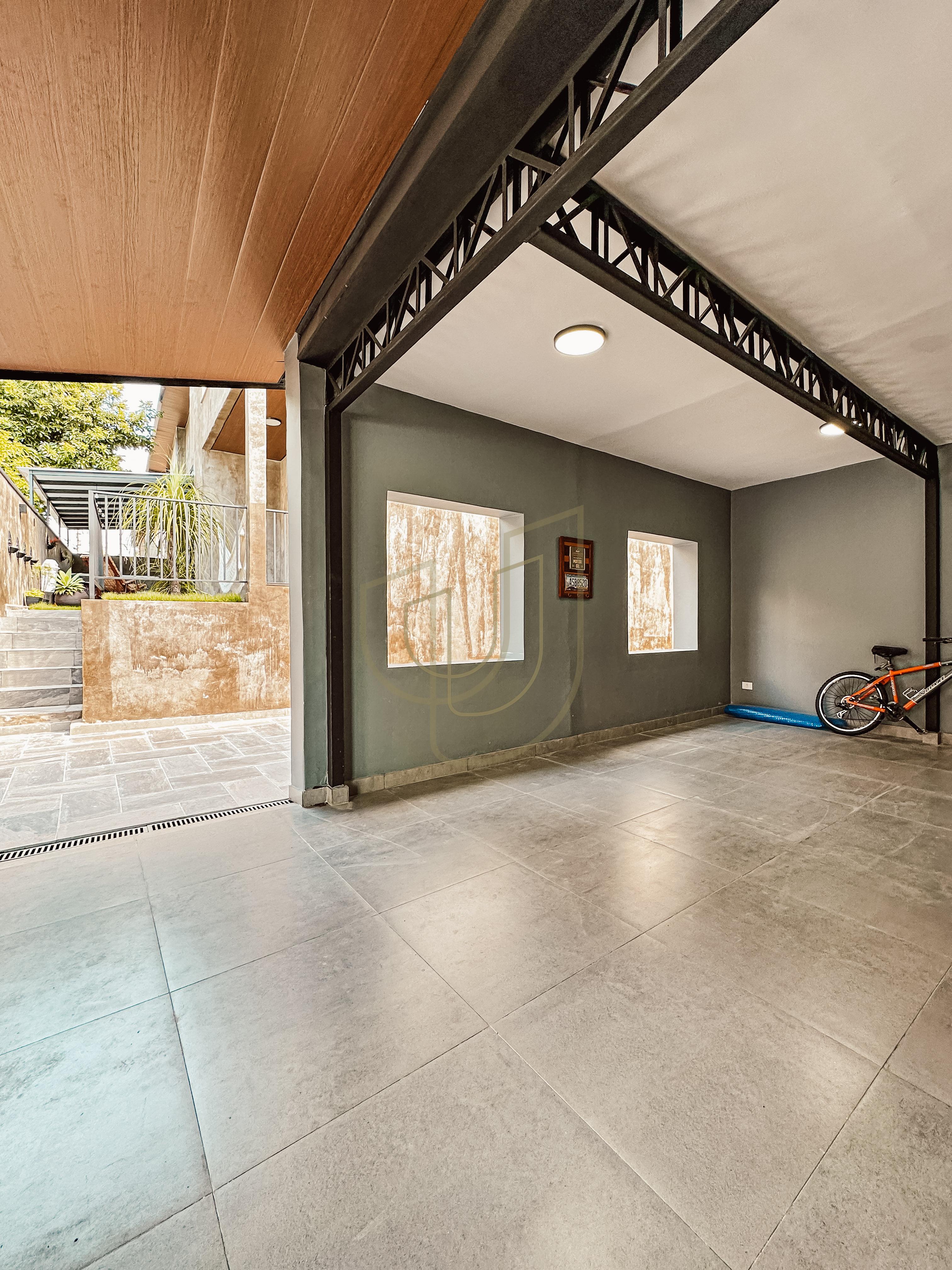 Casa T&eacute;rrea com 3 Su&iacute;tes no Condom&iacute;nio Jardim das Colinas  São José dos Campos - 