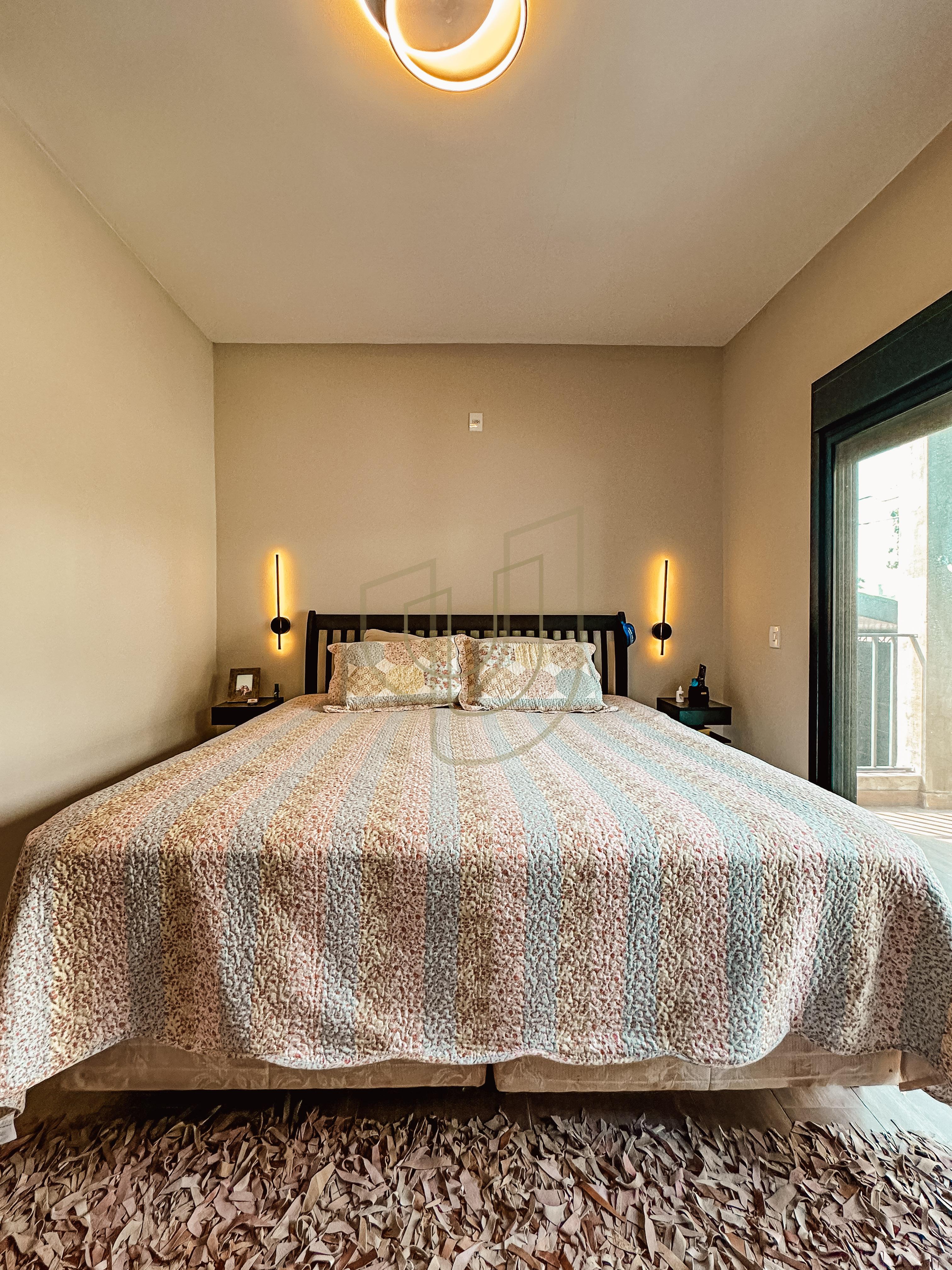 Casa T&eacute;rrea com 3 Su&iacute;tes no Condom&iacute;nio Jardim das Colinas  São José dos Campos - 