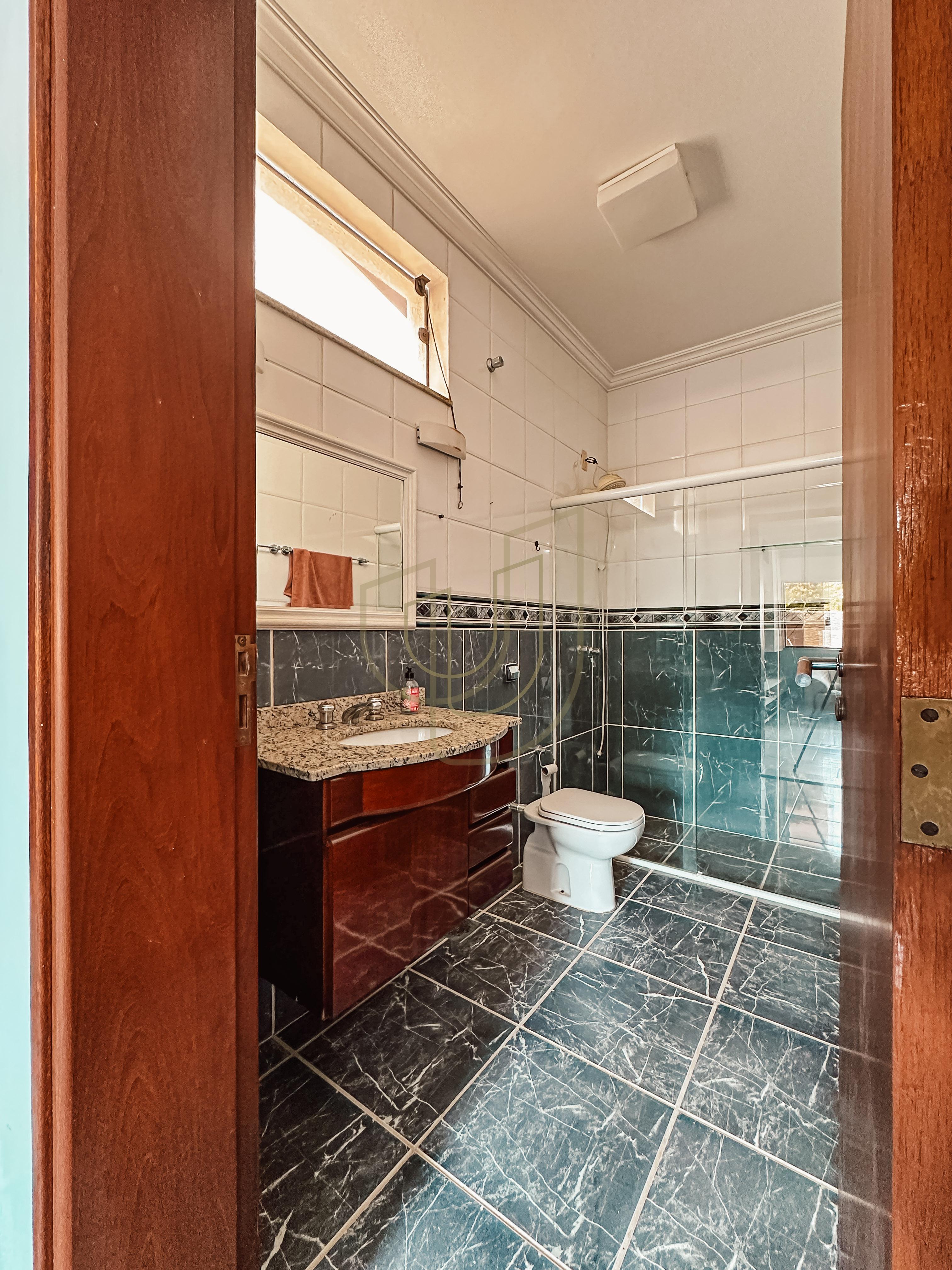 Casa com 4 Dormit&oacute;rios no Condom&iacute;nio Altos da Serra I  São José dos Campos - 