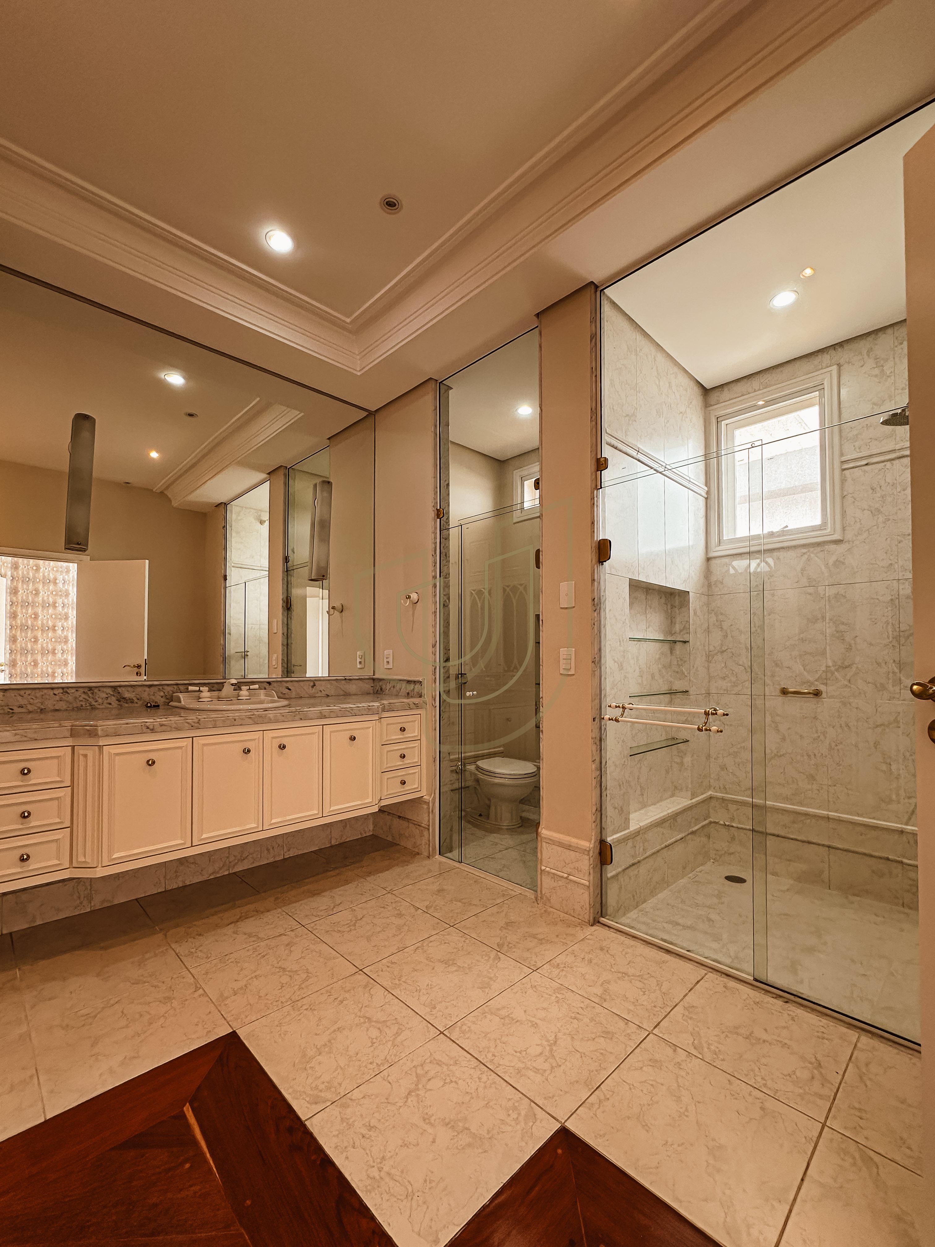 Casa com 3 Dormit&oacute;rios no Condom&iacute;nio Altos da Serra I  São José dos Campos - 