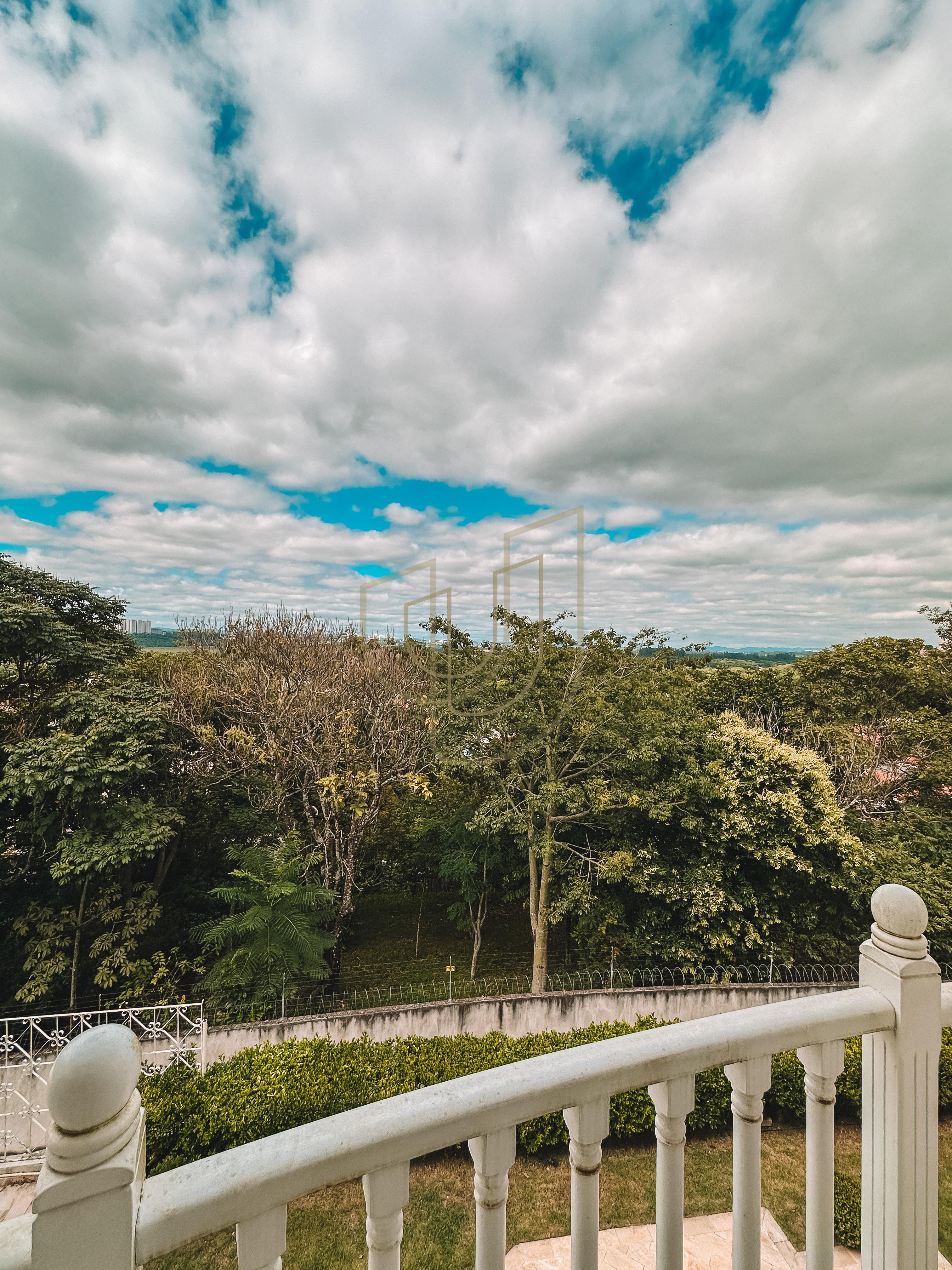 Casa com 3 Dormit&oacute;rios no Condom&iacute;nio Altos da Serra I  São José dos Campos - 