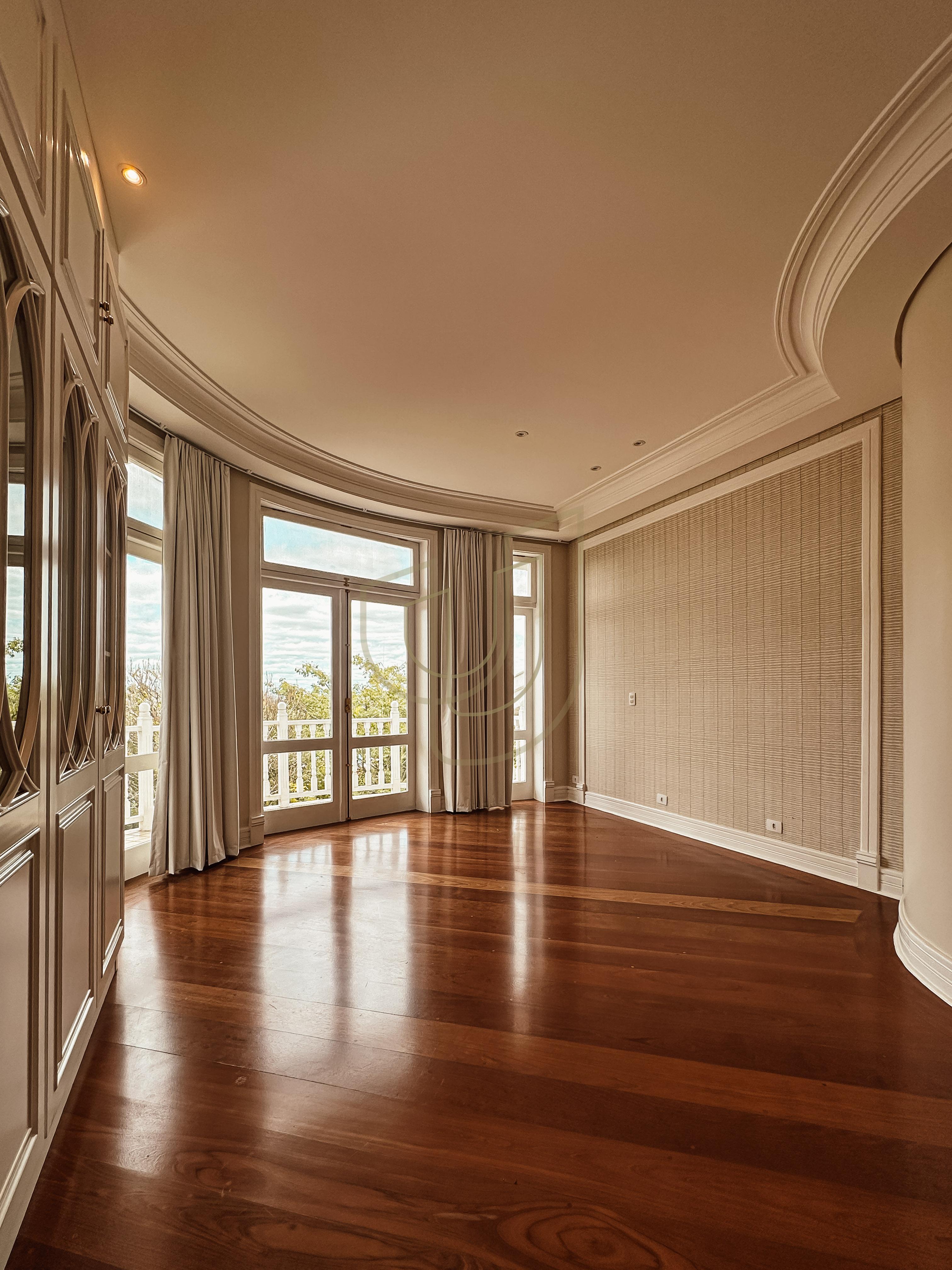 Casa com 3 Dormit&oacute;rios no Condom&iacute;nio Altos da Serra I  São José dos Campos - 