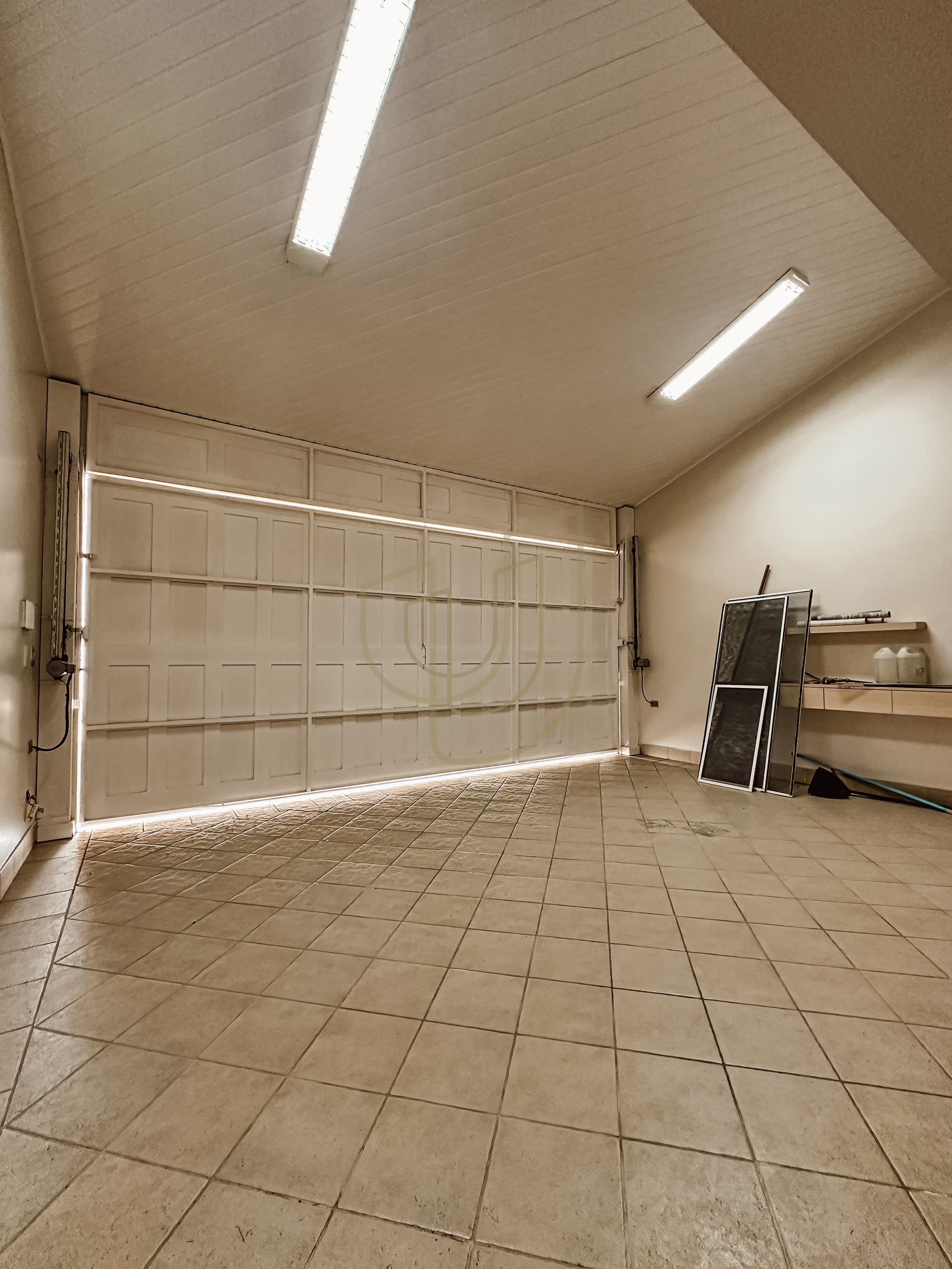 Casa com 3 Dormit&oacute;rios no Condom&iacute;nio Altos da Serra I  São José dos Campos - 