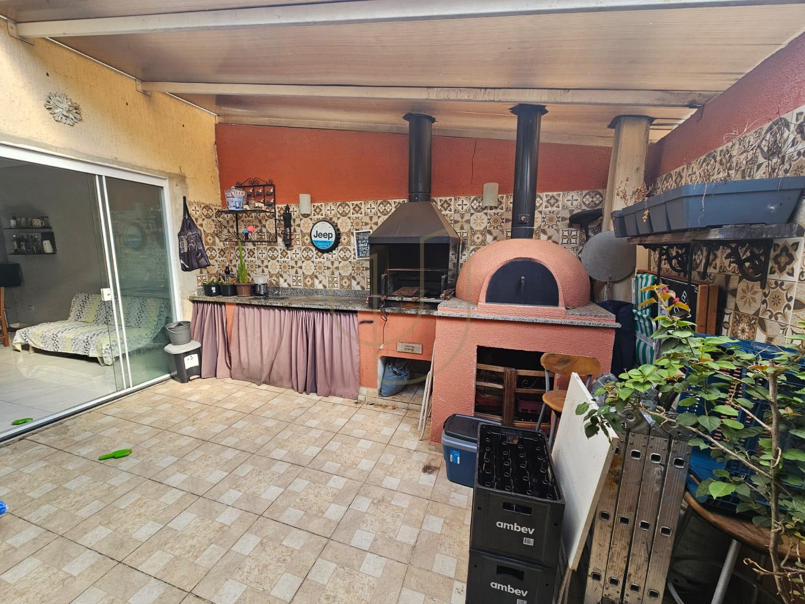 Casa com 3 Dormit&oacute;rios e Churrasqueira no Vila Branca - Jacare&iacute;  Jacareí - 