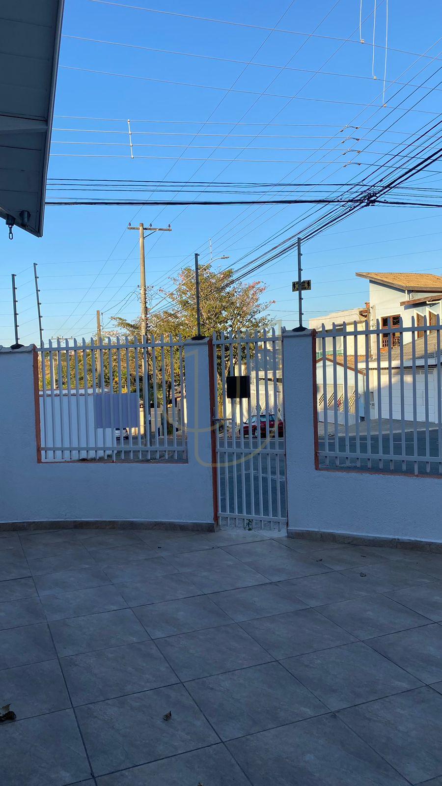 Casa com 3 Dormit&oacute;rios e Churrasqueira no Vila Branca - Jacare&iacute;  Jacareí - 