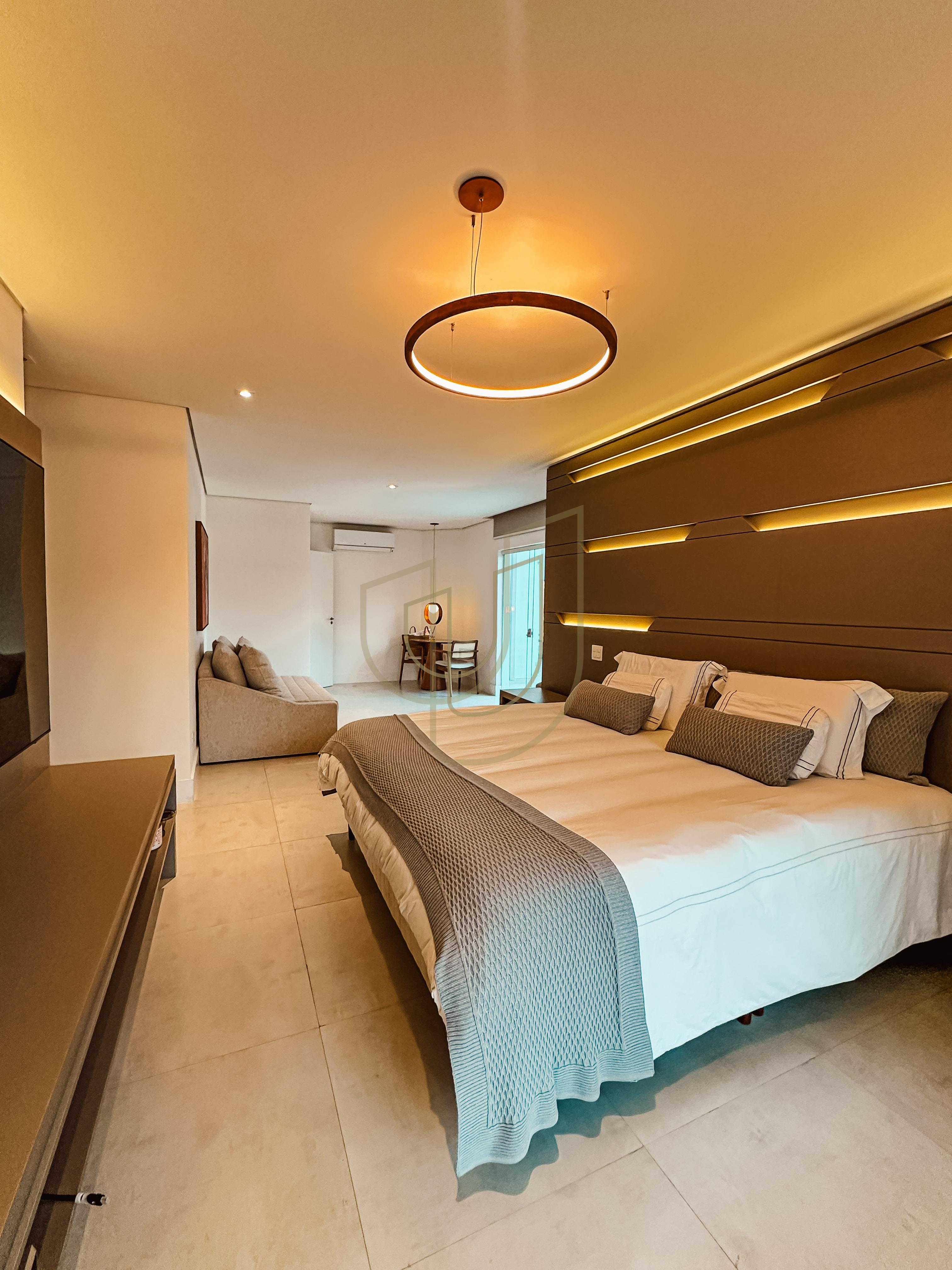 Casa com 5 su&iacute;tes no Residencial Acapulco em Guaruj&aacute; Avenida Albino dos Santos Gandares Guarujá - 