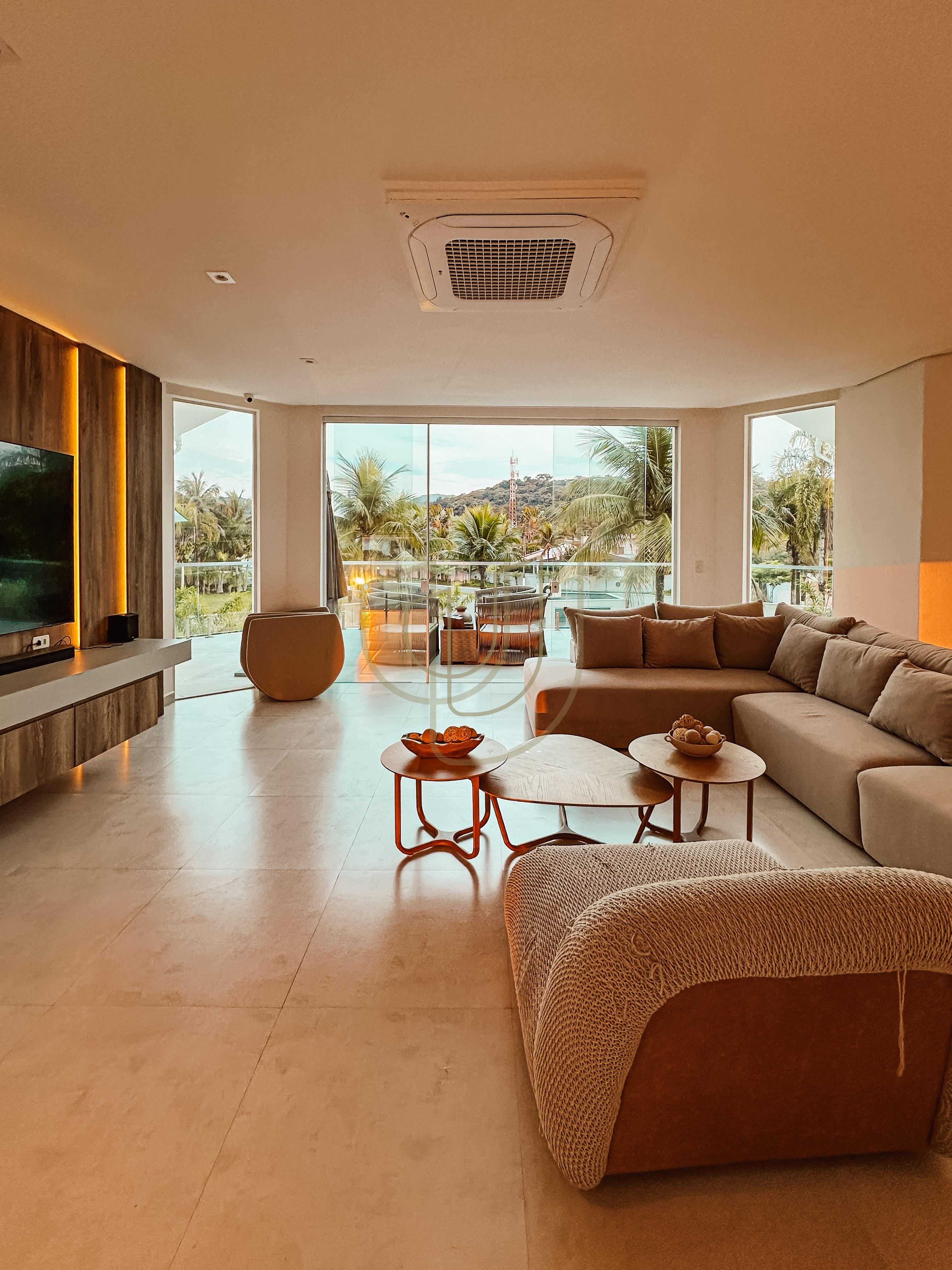 Casa com 5 su&iacute;tes no Residencial Acapulco em Guaruj&aacute; Avenida Albino dos Santos Gandares Guarujá - 