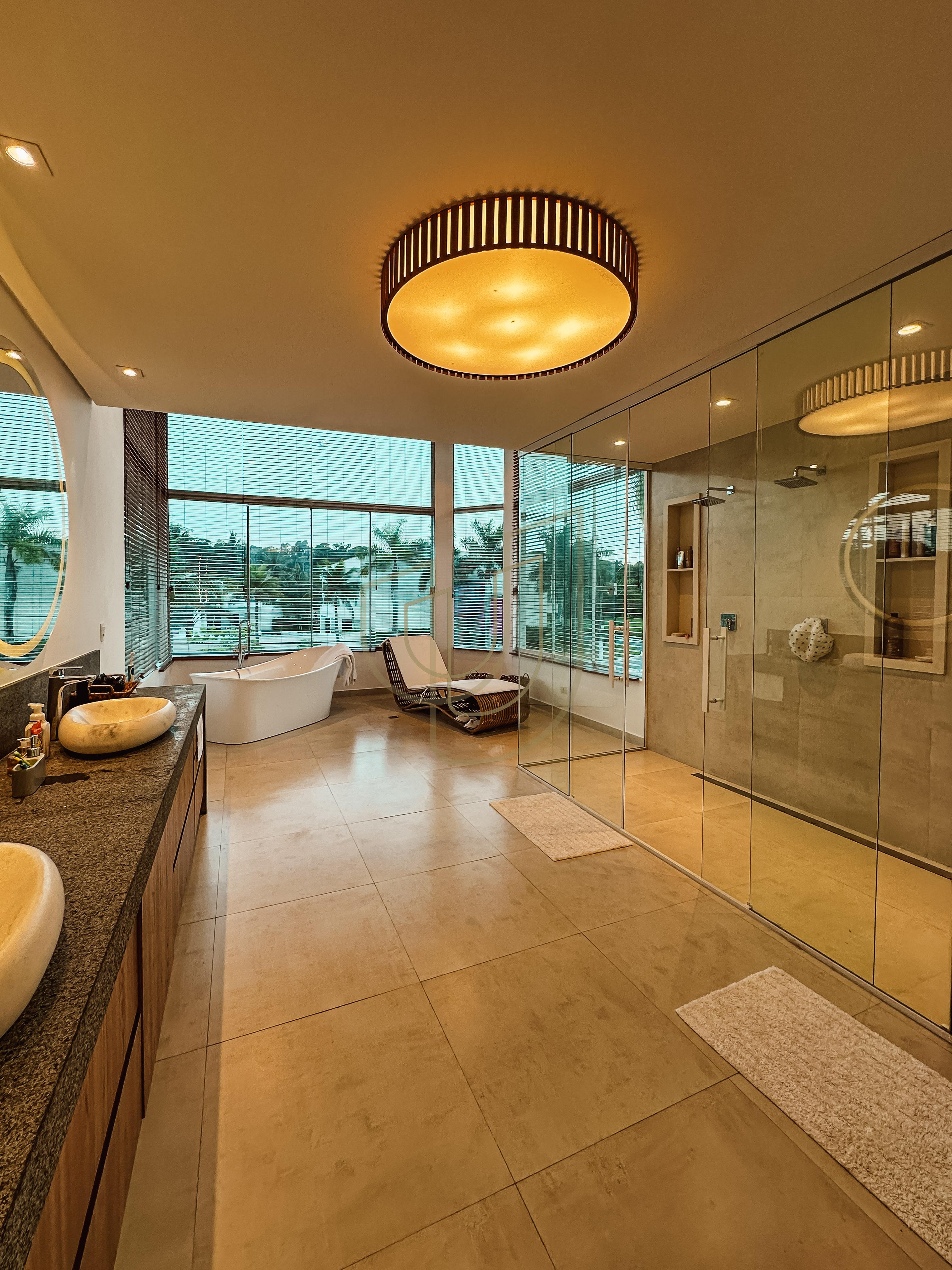 Casa com 5 su&iacute;tes no Residencial Acapulco em Guaruj&aacute; Avenida Albino dos Santos Gandares Guarujá - 