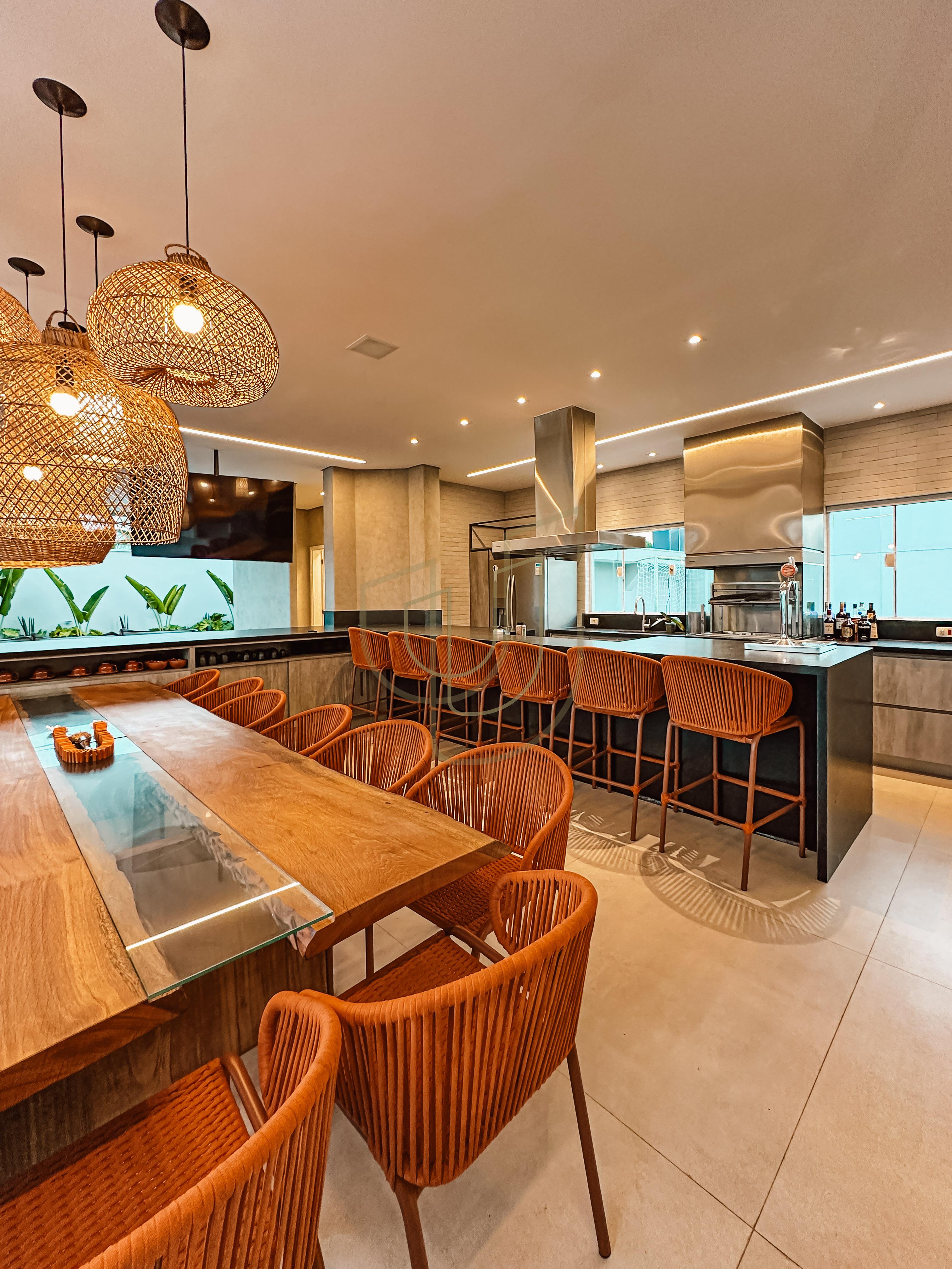 Casa com 5 su&iacute;tes no Residencial Acapulco em Guaruj&aacute; Avenida Albino dos Santos Gandares Guarujá - 