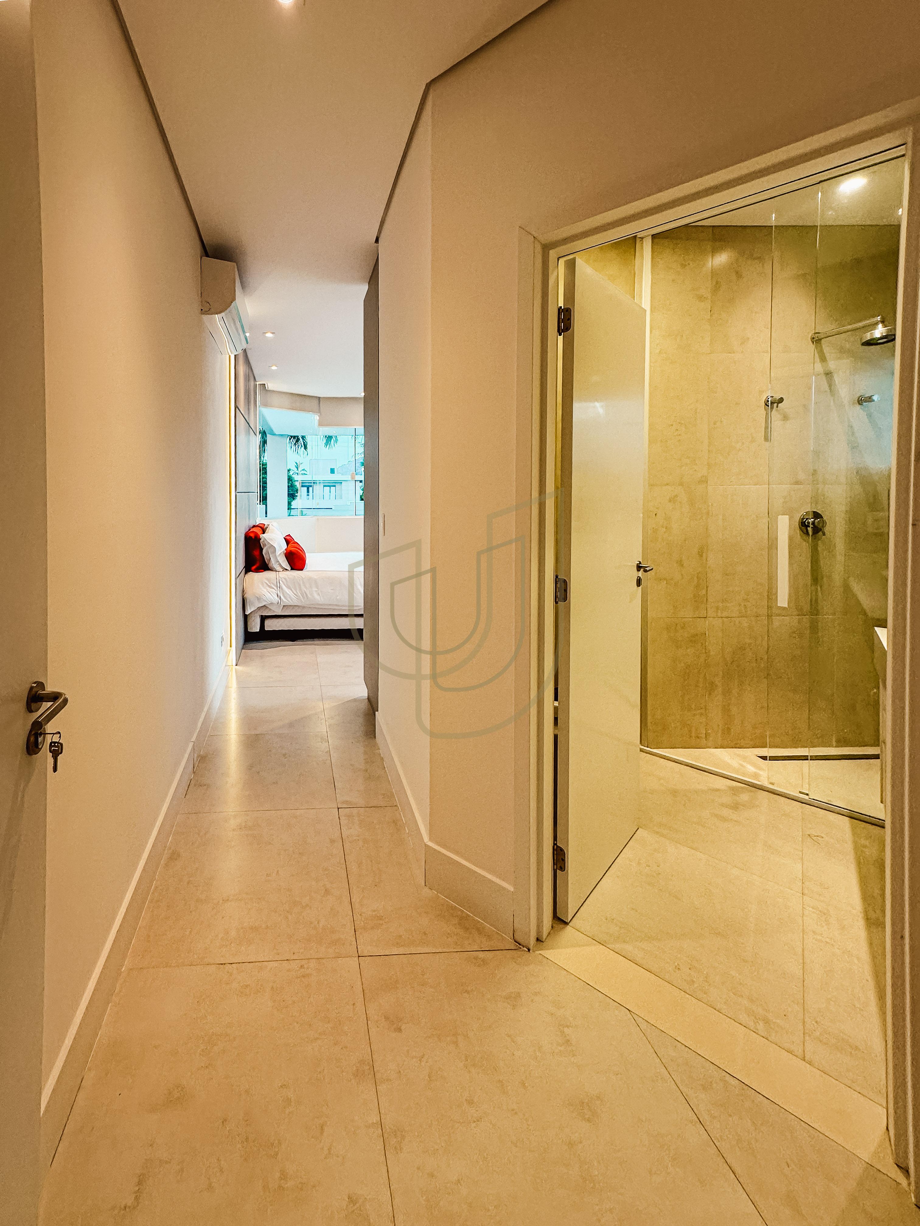 Casa com 5 su&iacute;tes no Residencial Acapulco em Guaruj&aacute; Avenida Albino dos Santos Gandares Guarujá - 