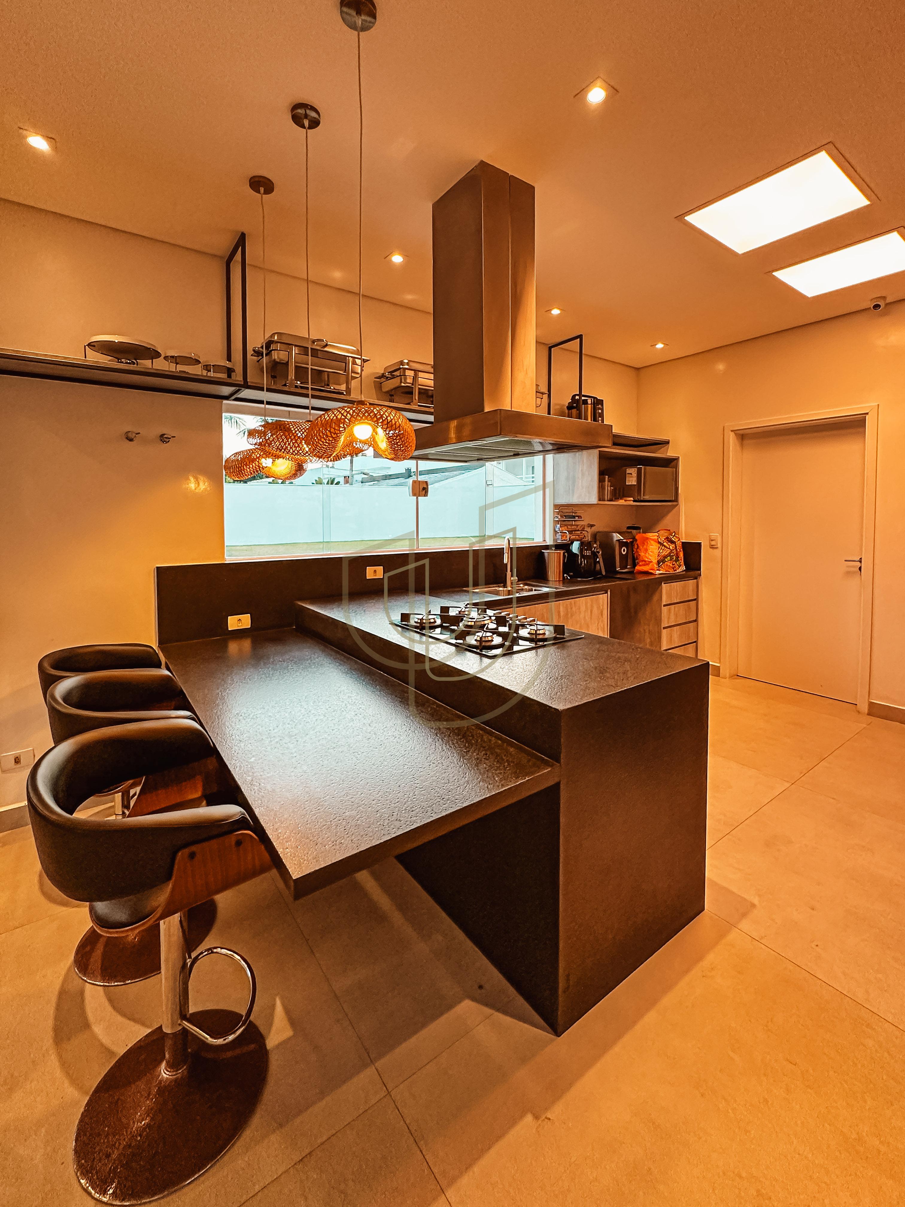 Casa com 5 su&iacute;tes no Residencial Acapulco em Guaruj&aacute; Avenida Albino dos Santos Gandares Guarujá - 