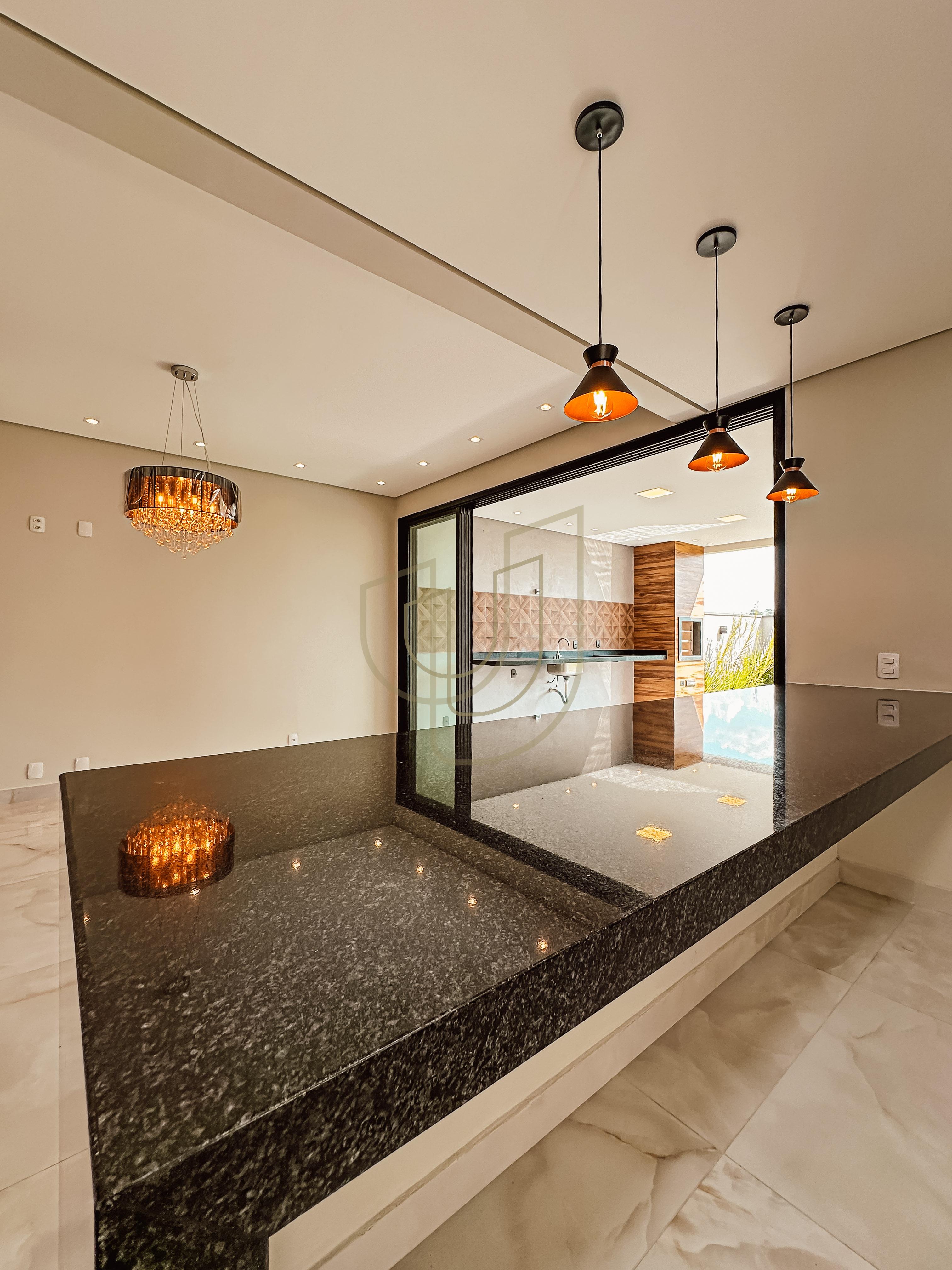 Sobrado com 4 Su&iacute;tes no Condom&iacute;nio Vivva Jacare&iacute; Avenida Antônio Abdon Abrahão Jacareí - 