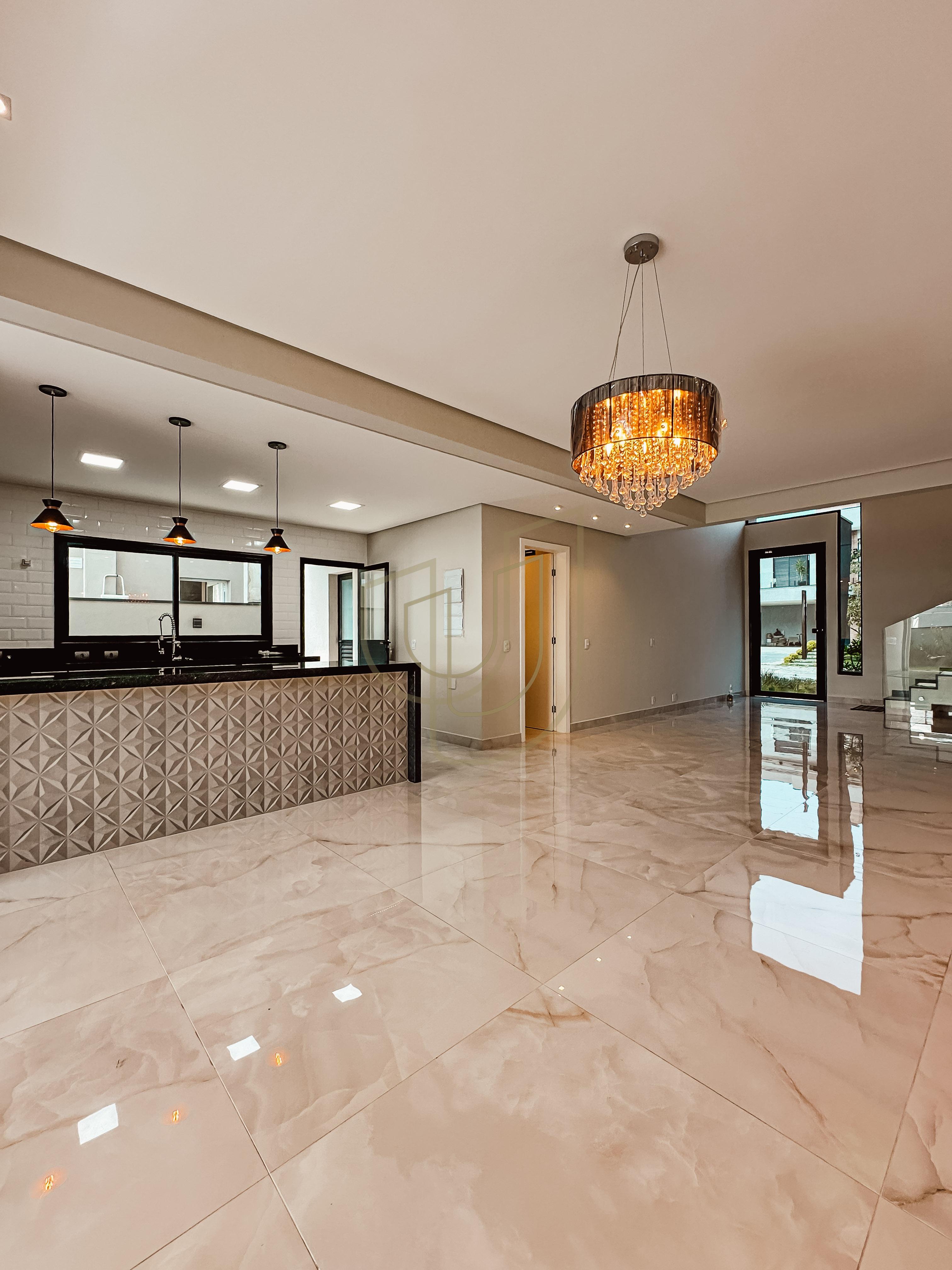 Sobrado com 4 Su&iacute;tes no Condom&iacute;nio Vivva Jacare&iacute; Avenida Antônio Abdon Abrahão Jacareí - 