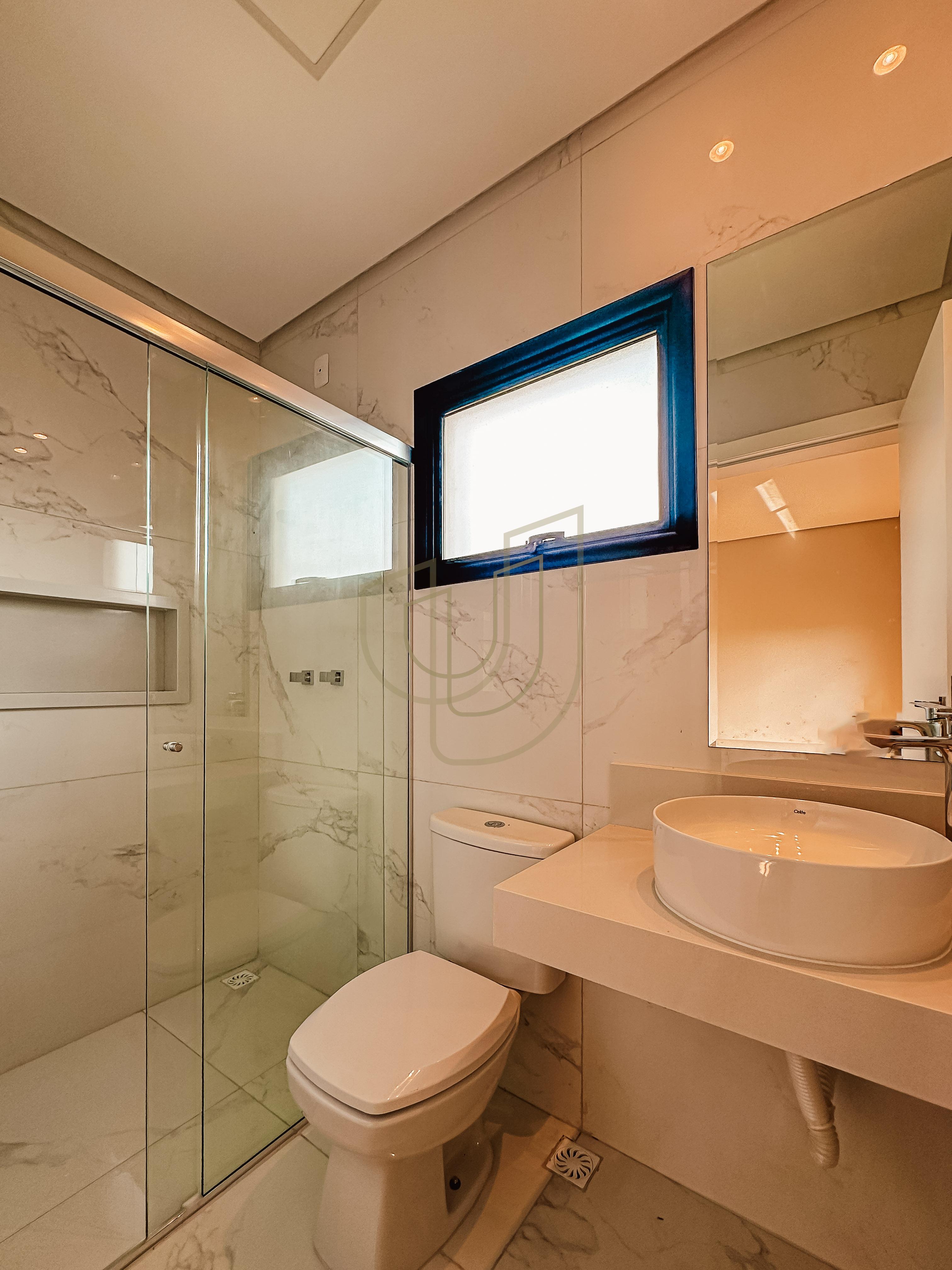 Sobrado com 4 Su&iacute;tes no Condom&iacute;nio Vivva Jacare&iacute; Avenida Antônio Abdon Abrahão Jacareí - 