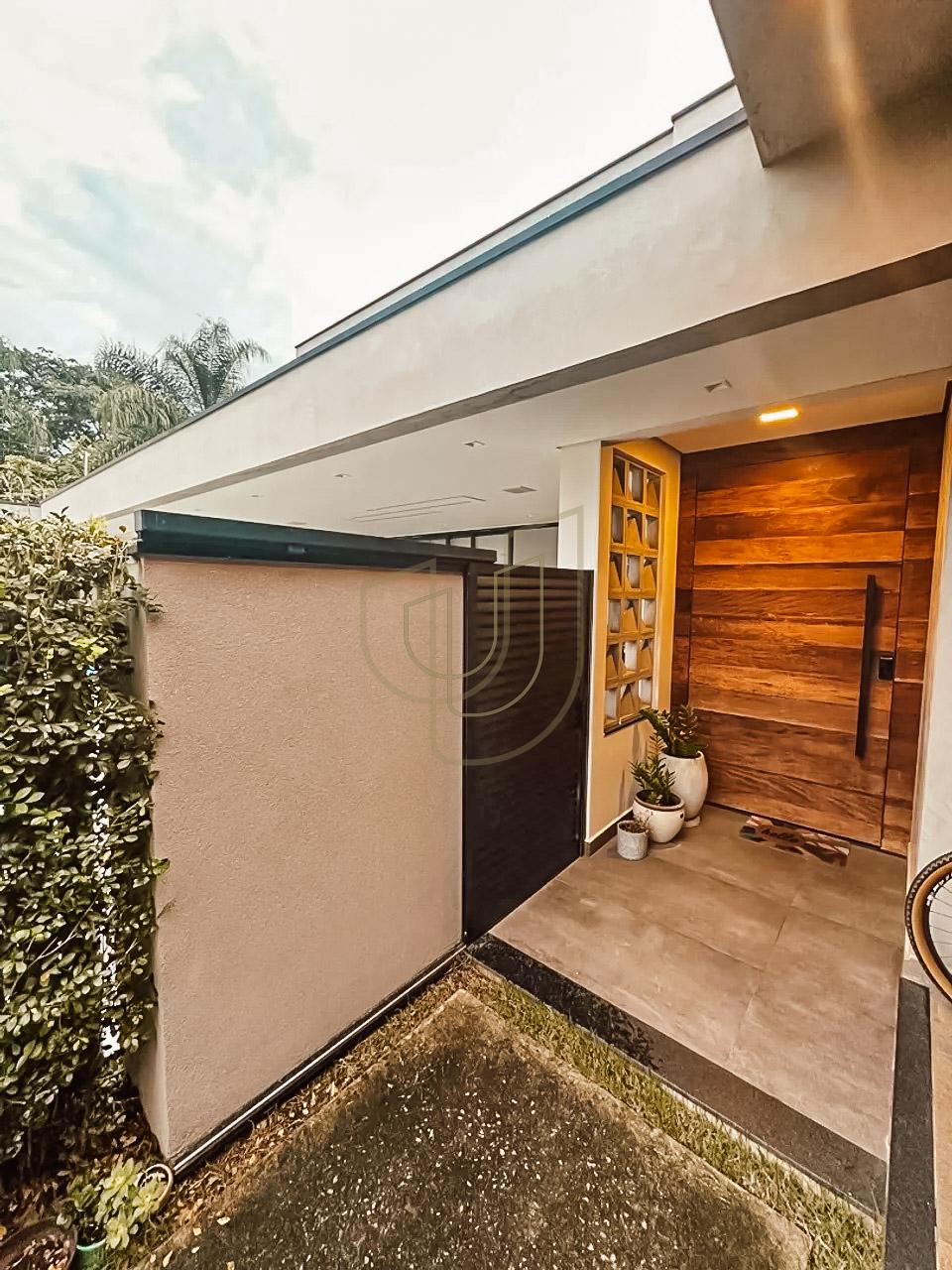 Casa T&eacute;rrea com 3 Su&iacute;tes no Condom&iacute;nio Villa Branca Av Villa Lobo Jacareí - 