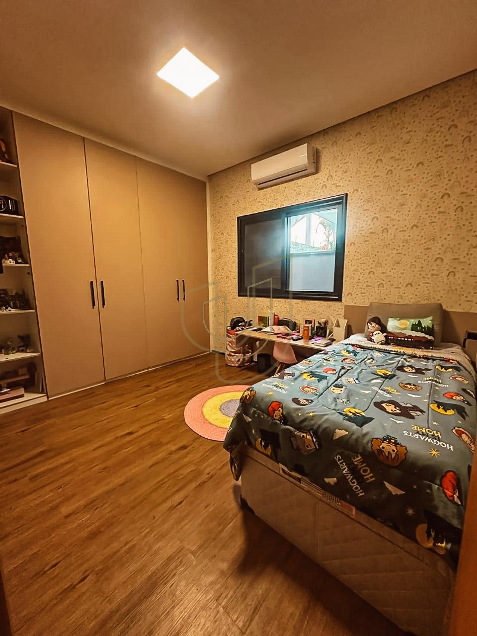 Casa T&eacute;rrea com 3 Su&iacute;tes no Condom&iacute;nio Villa Branca Av Villa Lobo Jacareí - 