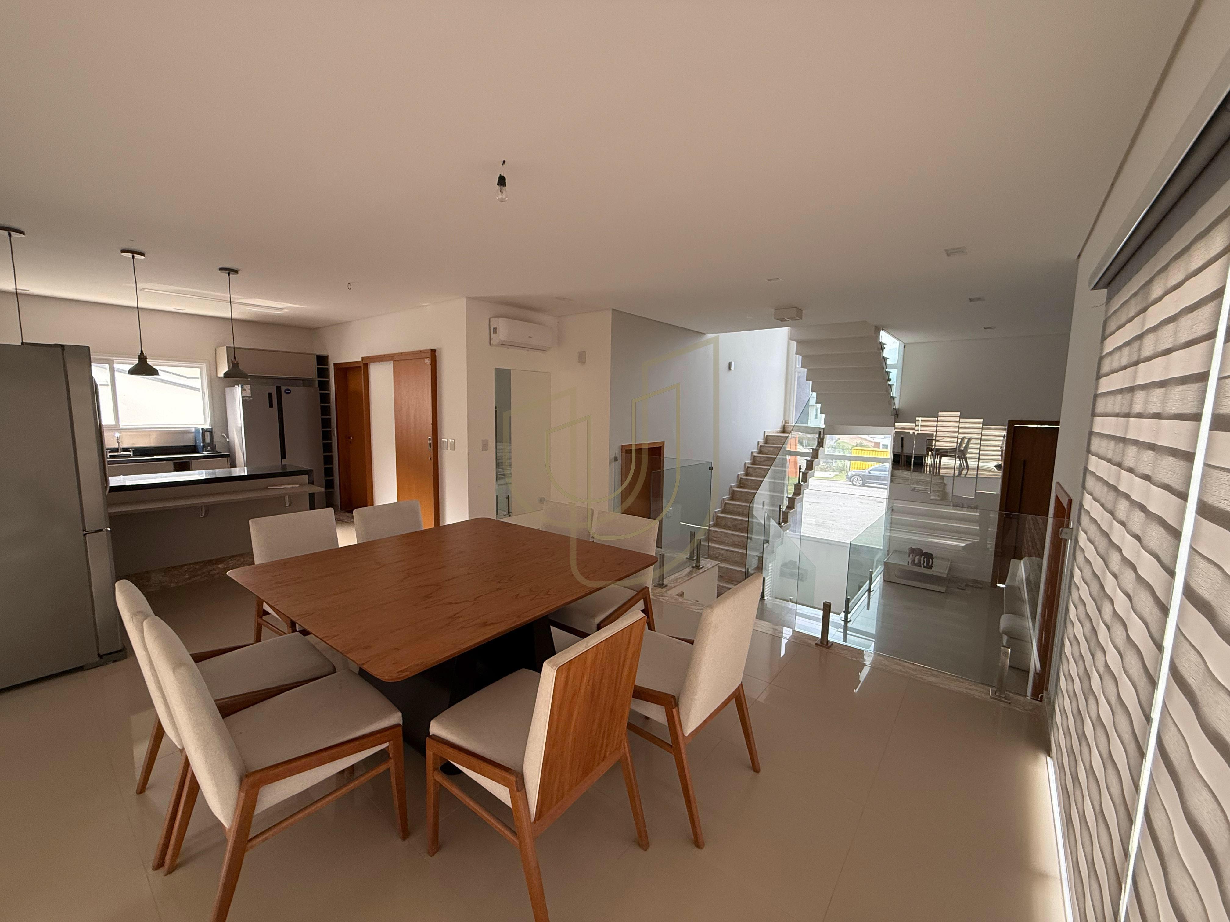 Casa com 3 su&iacute;tes no Alphaville II  São José dos Campos - 