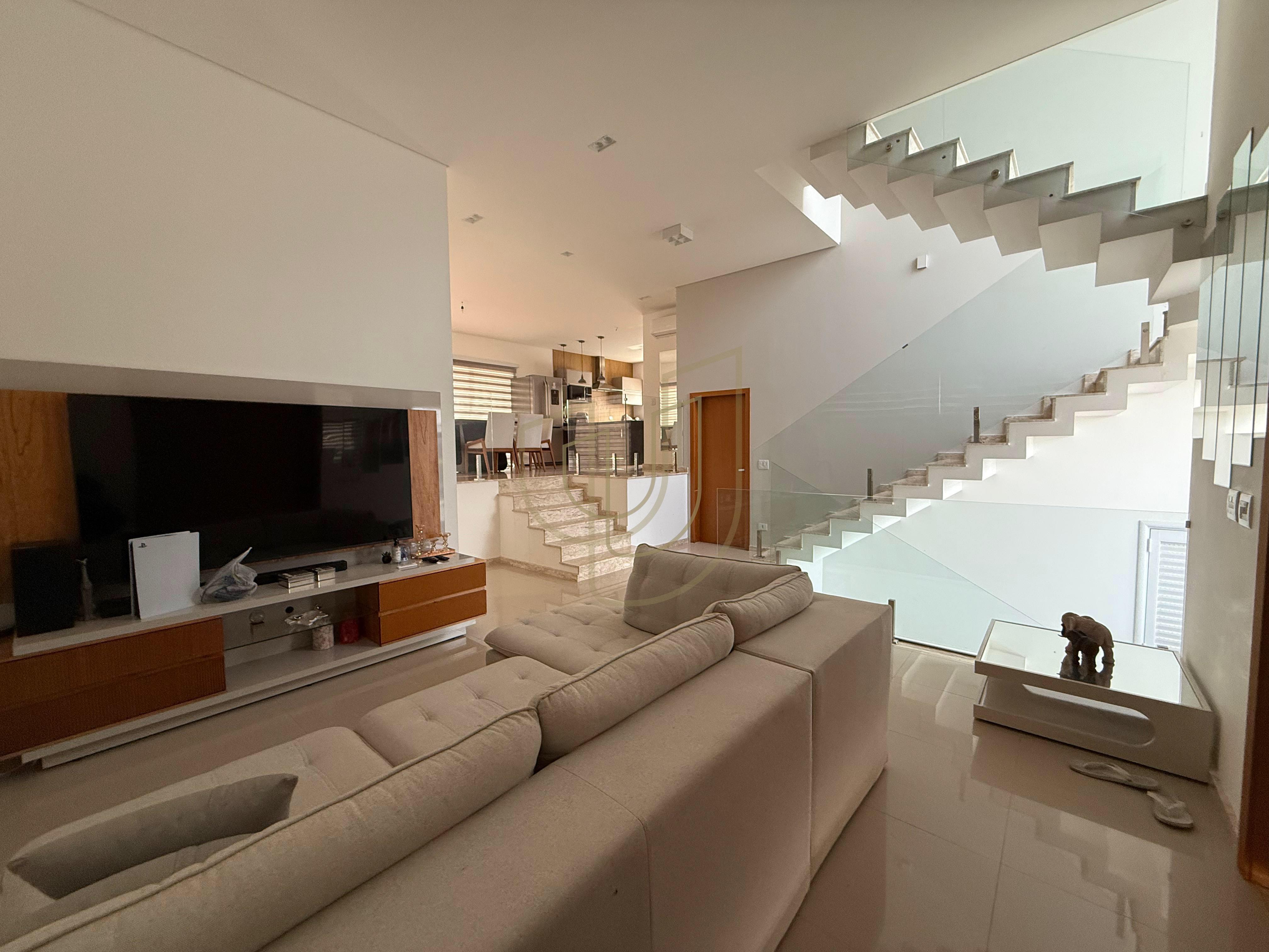 Casa com 3 su&iacute;tes no Alphaville II  São José dos Campos - 