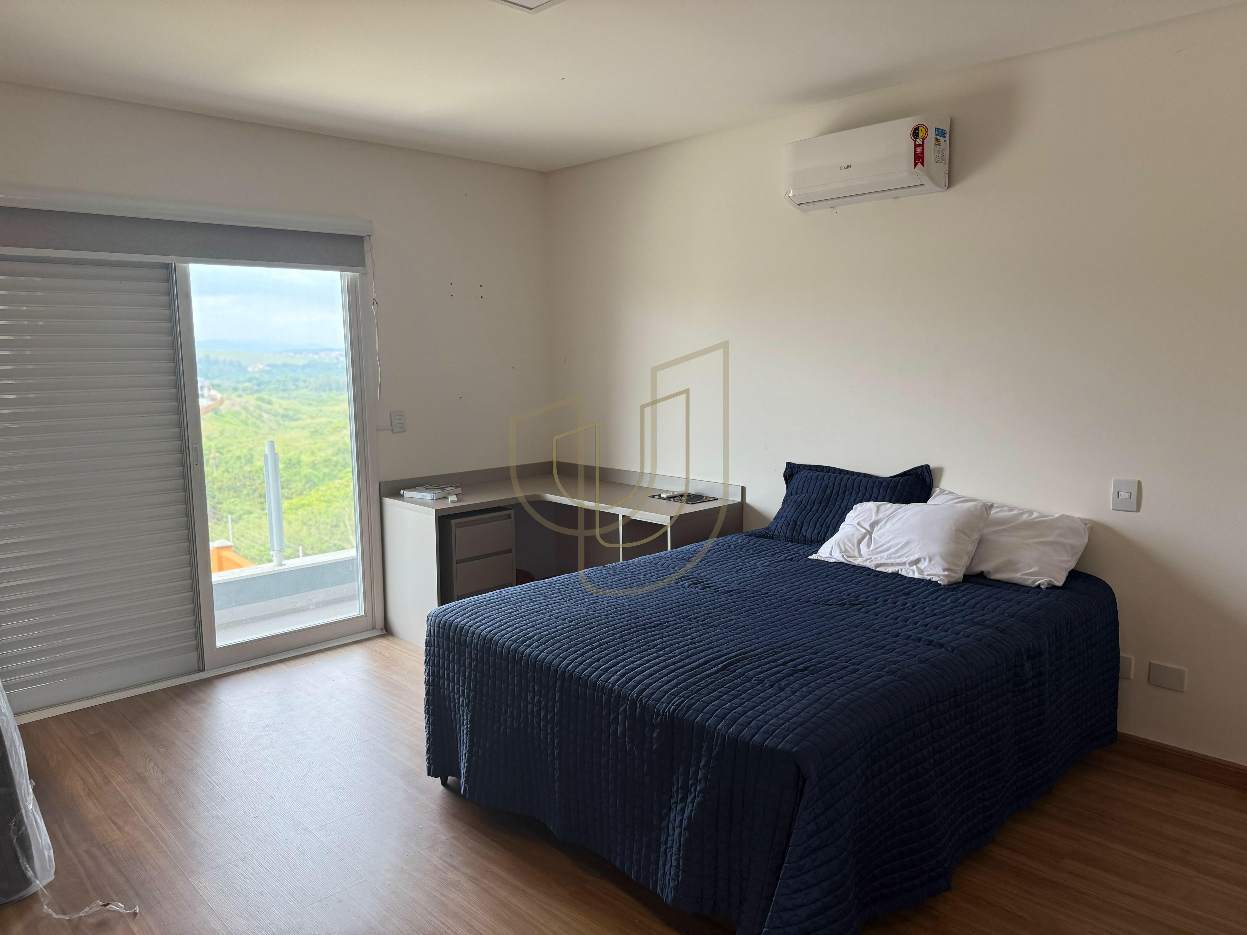 Casa com 3 su&iacute;tes no Alphaville II  São José dos Campos - 