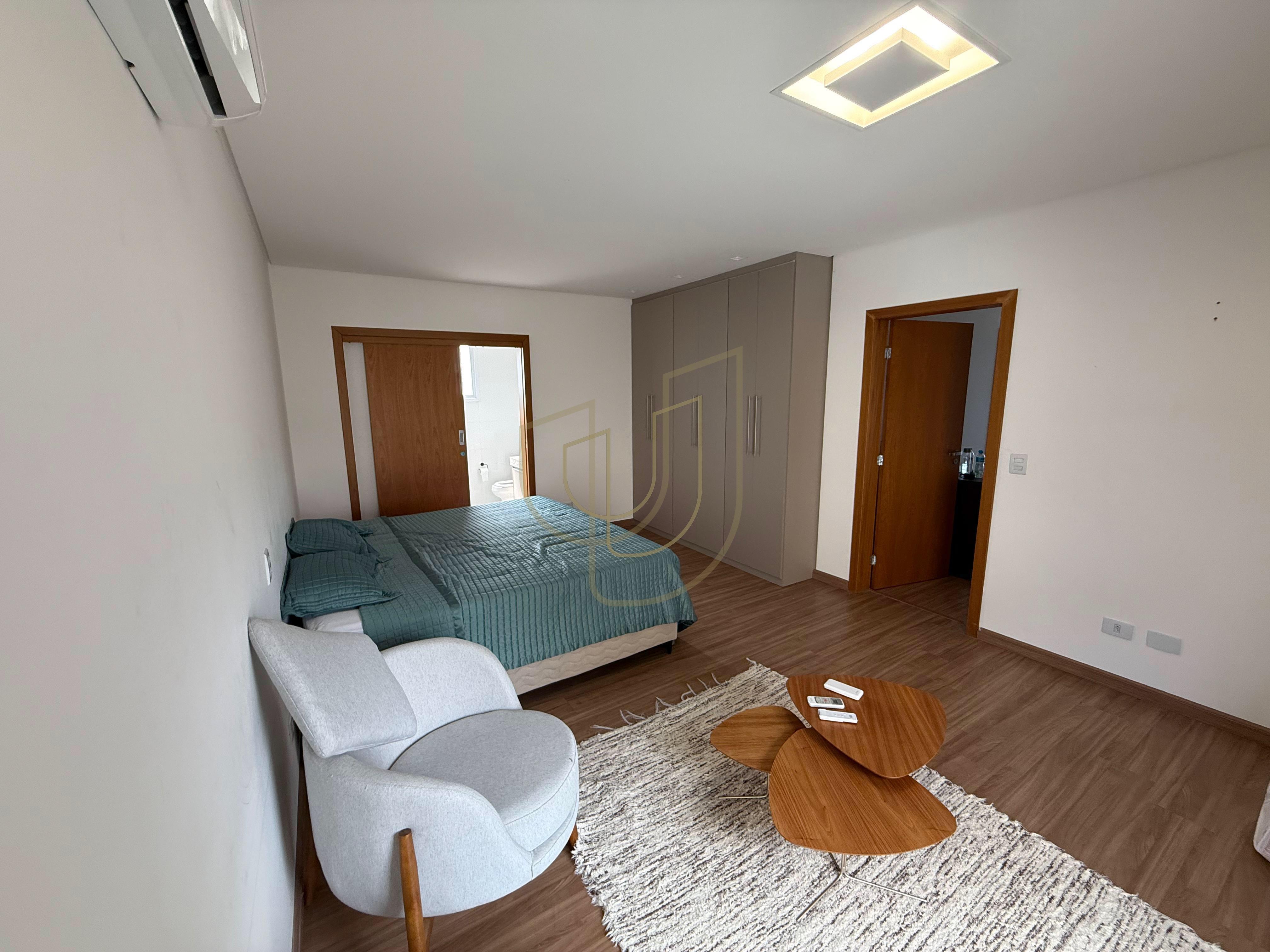 Casa com 3 su&iacute;tes no Alphaville II  São José dos Campos - 