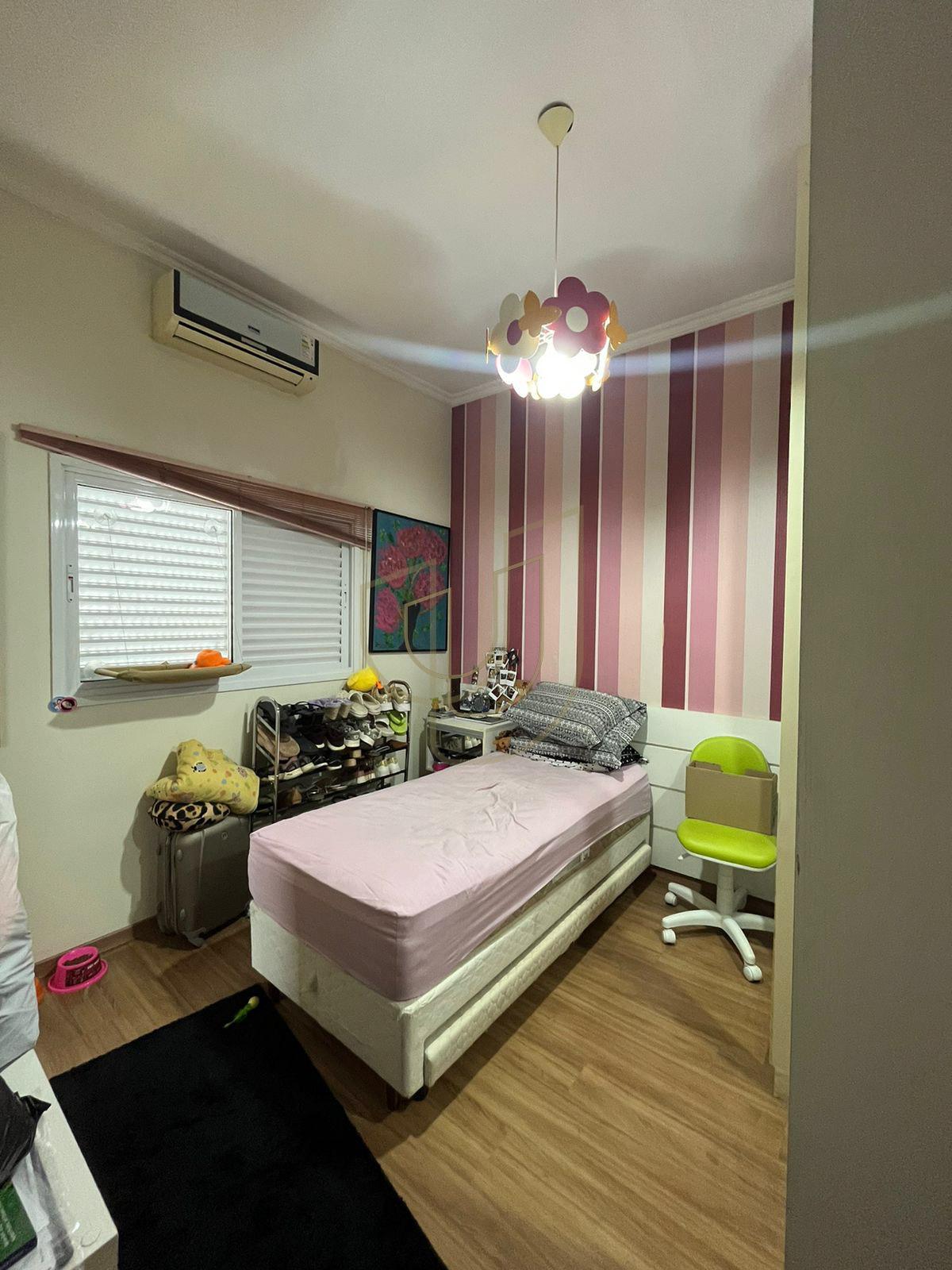 Casa com 3 Su&iacute;tes no Residencial Villa Branca I Avenida Villa Lobo Jacareí - 