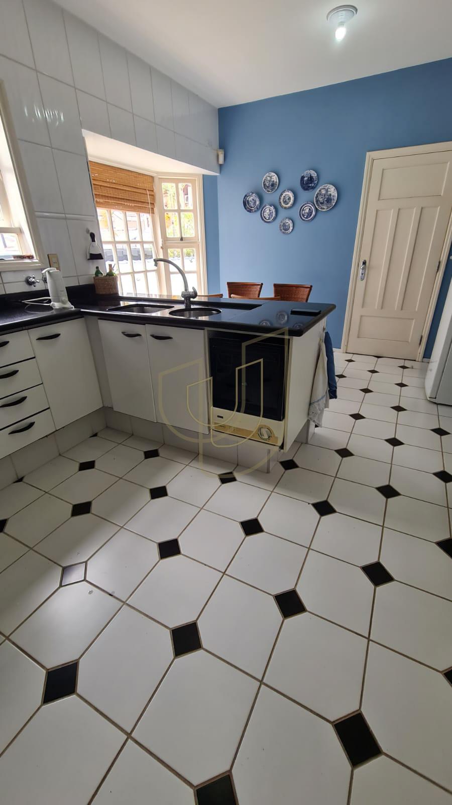 Casa com 4 Dormit&oacute;rios no Altos da Serra I Avenida Possidonio José de Freitas São José dos Campos - 