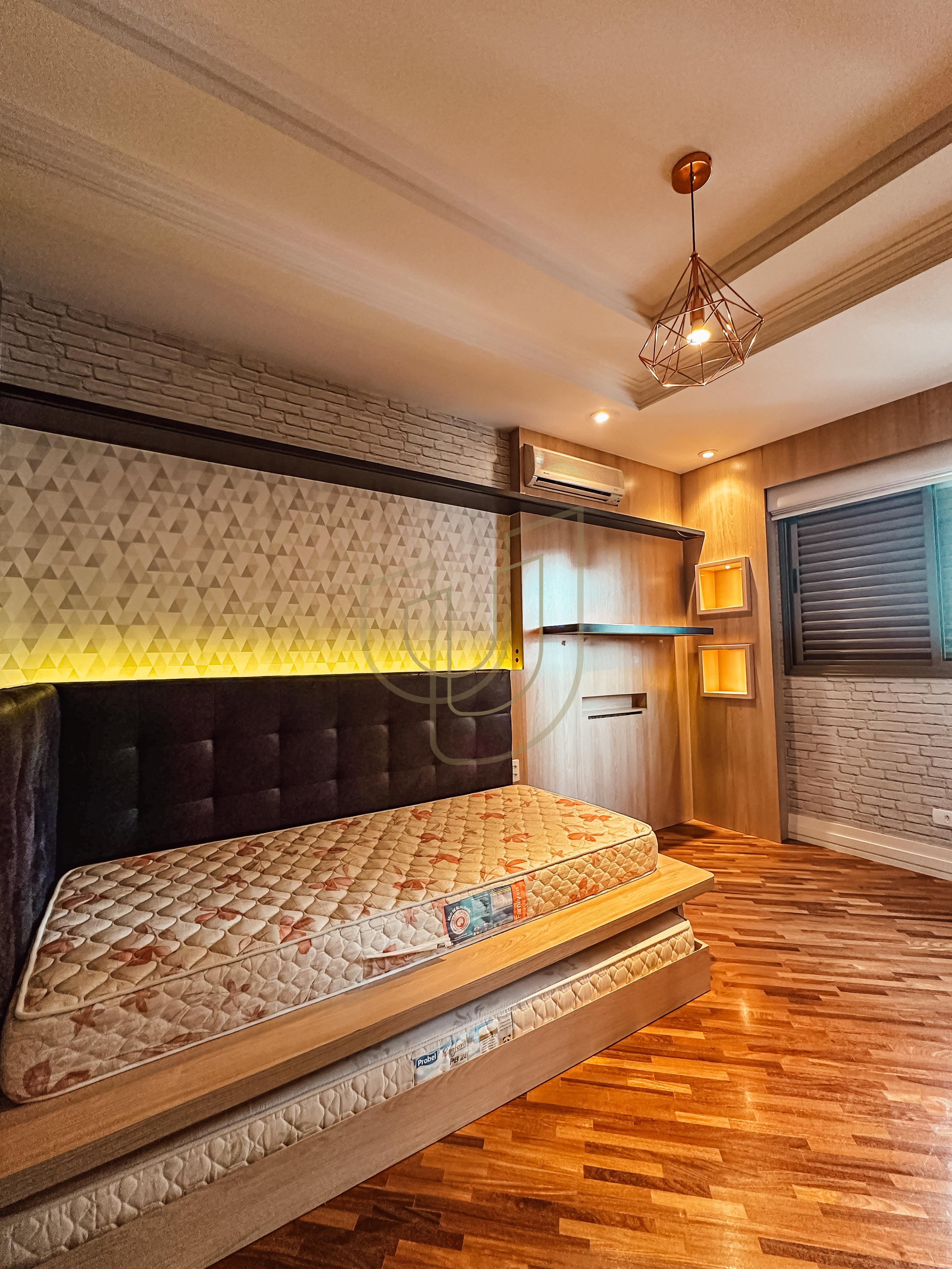 Apartamento com 4 Su&iacute;tes no Condom&iacute;nio Edif&iacute;cio Bonaire Rua Doutor Jorge de Oliveira Coutinho São José dos Campos - 