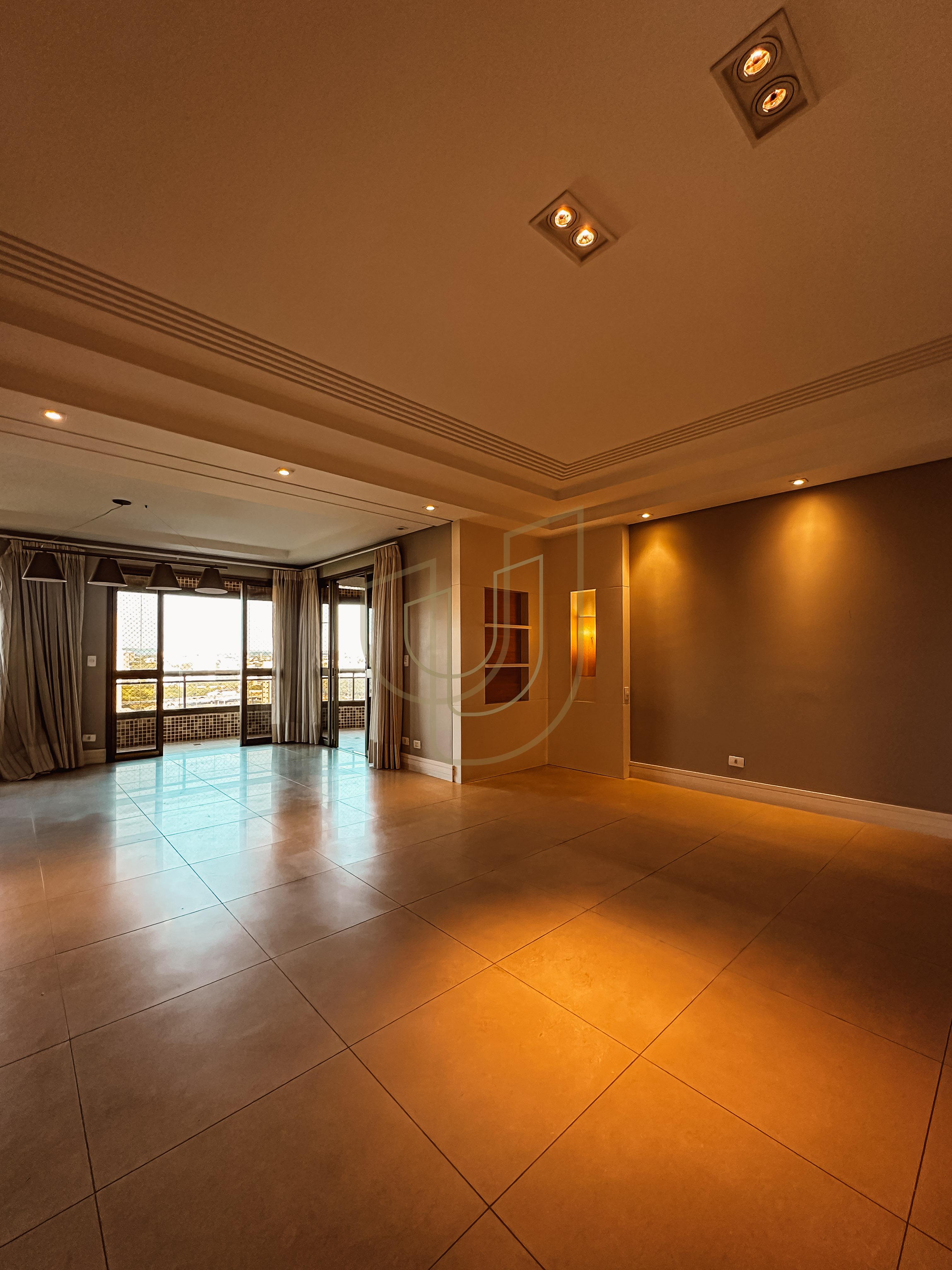 Apartamento com 4 Su&iacute;tes no Condom&iacute;nio Edif&iacute;cio Bonaire Rua Doutor Jorge de Oliveira Coutinho São José dos Campos - 