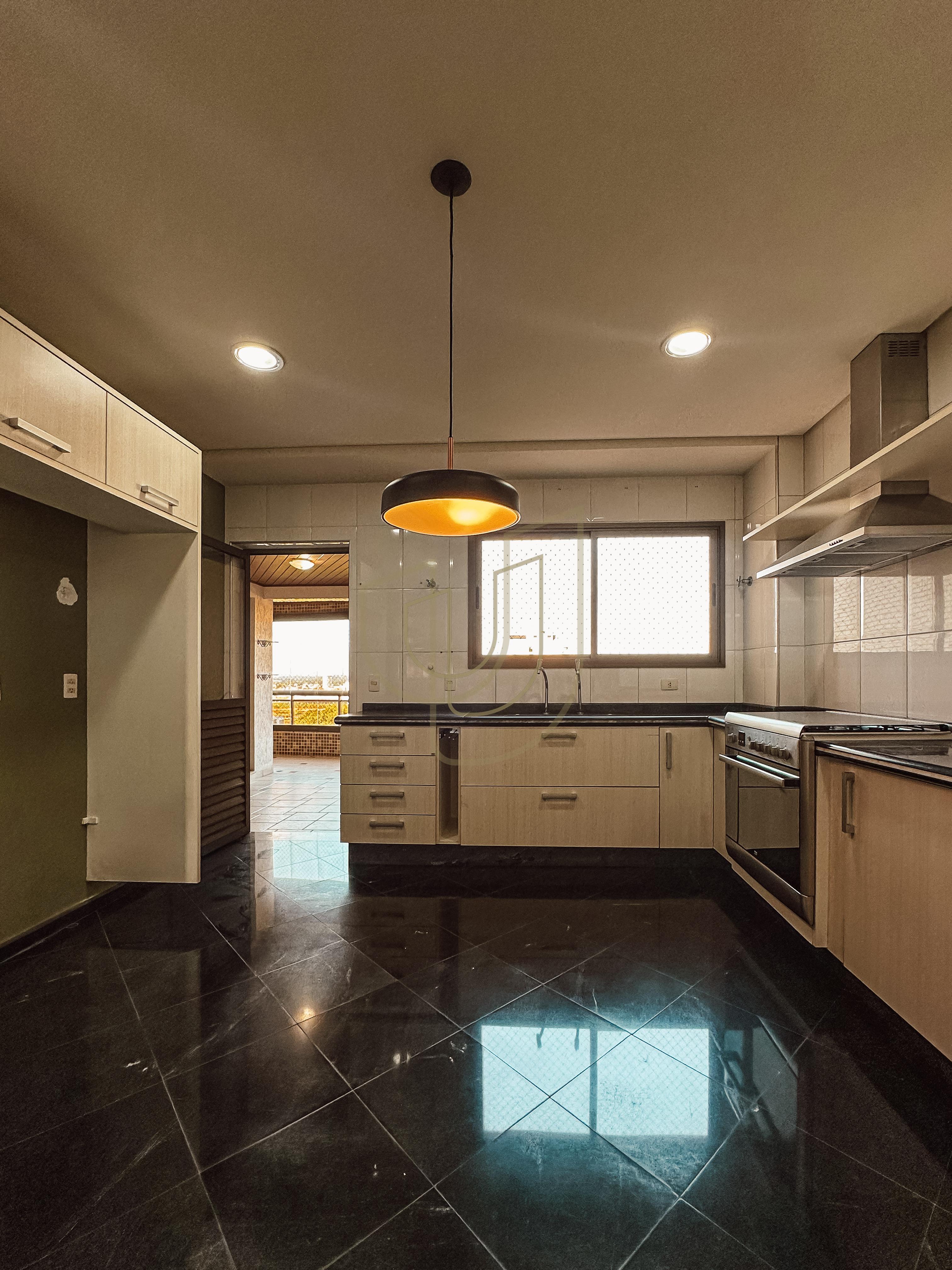 Apartamento com 4 Su&iacute;tes no Condom&iacute;nio Edif&iacute;cio Bonaire Rua Doutor Jorge de Oliveira Coutinho São José dos Campos - 