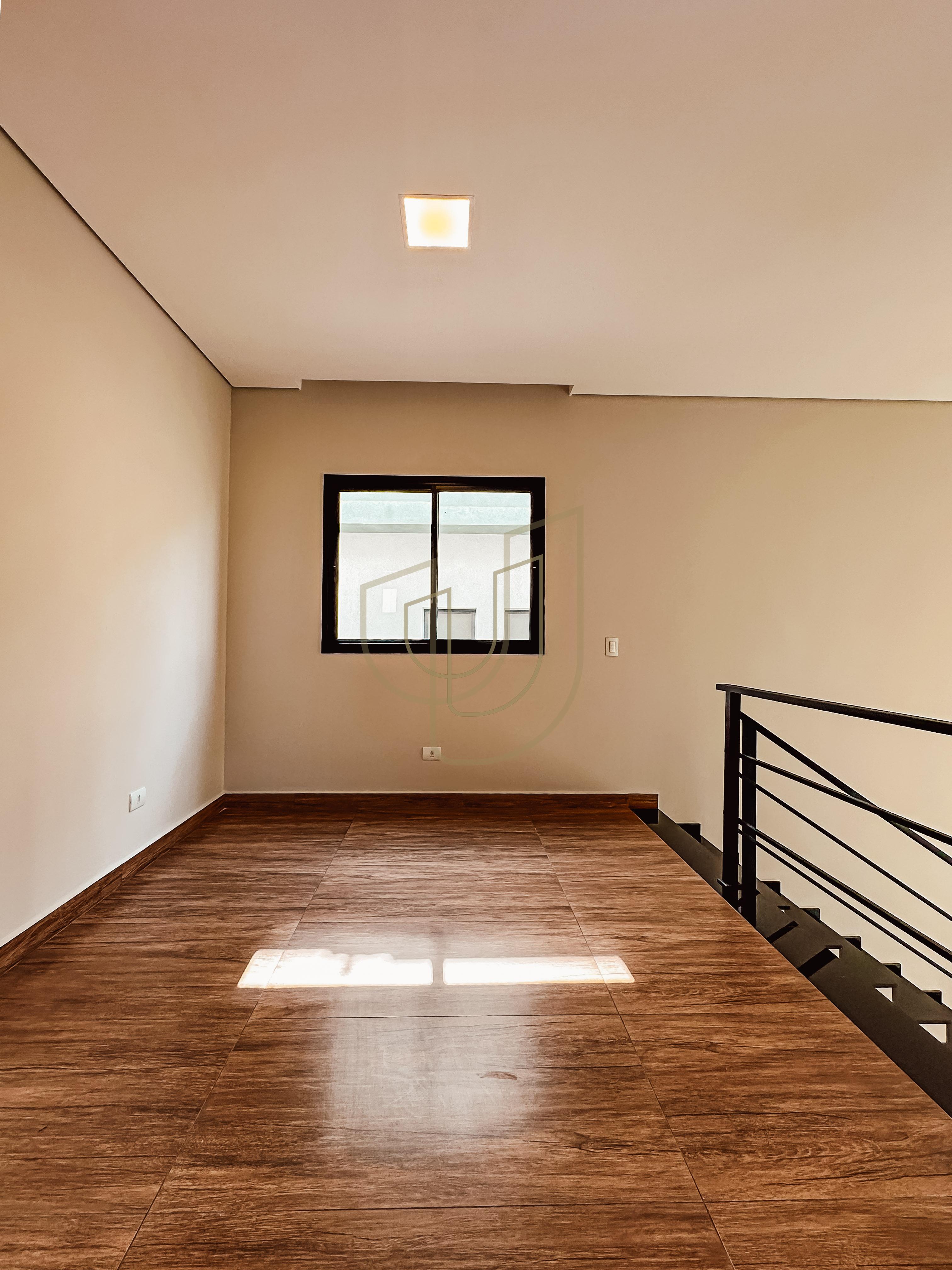 Sobrado com 3 Dormit&oacute;rios no Residencial Foga&ccedil;a Rod. General Euryale de Jesus Zerbine, 59 Jacareí - 