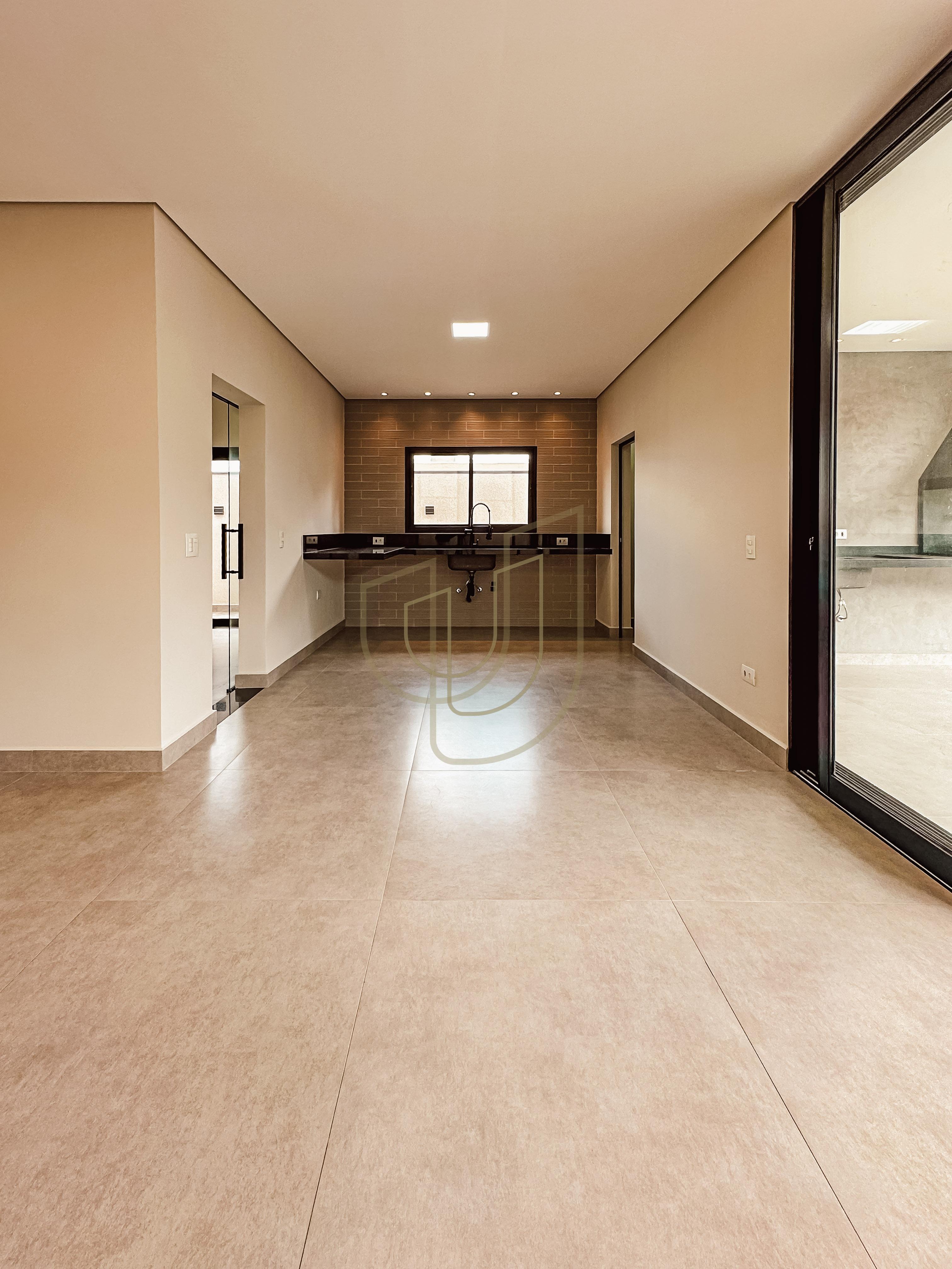 Sobrado com 3 Dormit&oacute;rios no Residencial Foga&ccedil;a Rod. General Euryale de Jesus Zerbine, 59 Jacareí - 