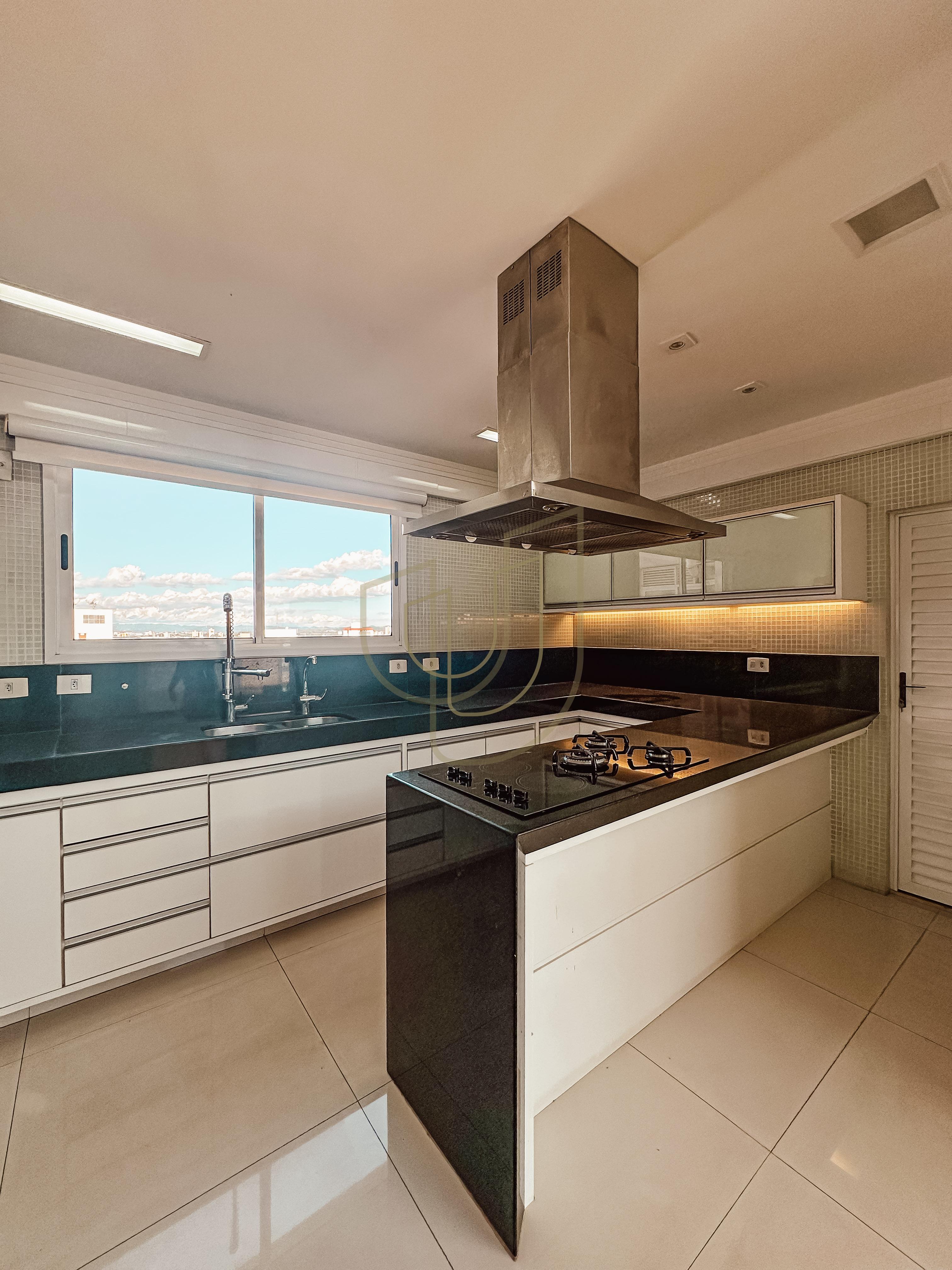 Cobertura Duplex com 4 Su&iacute;tes no Veredas do Sol Rua dos Arenques São José dos Campos - 