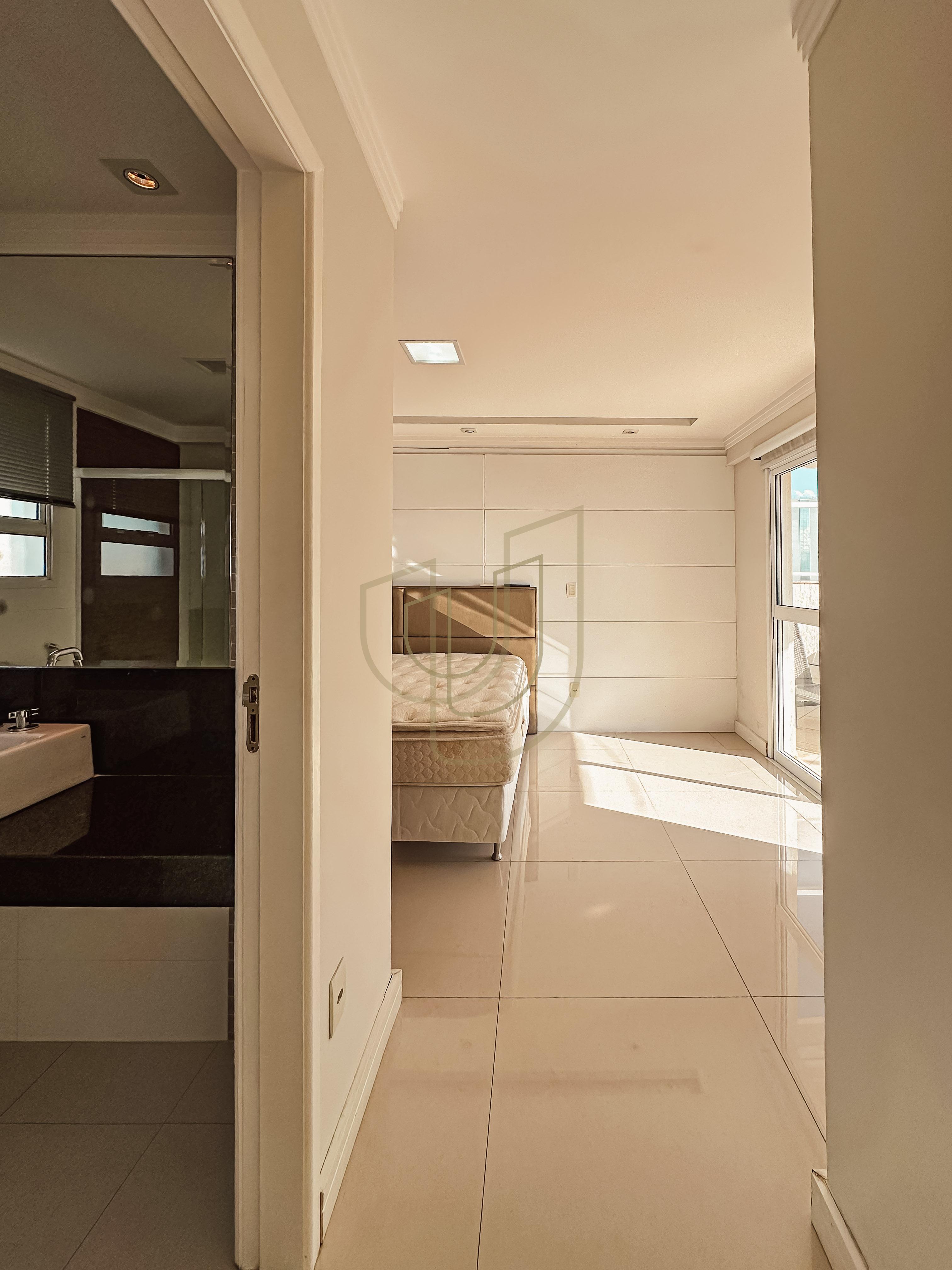 Cobertura Duplex com 4 Su&iacute;tes no Veredas do Sol Rua dos Arenques São José dos Campos - 