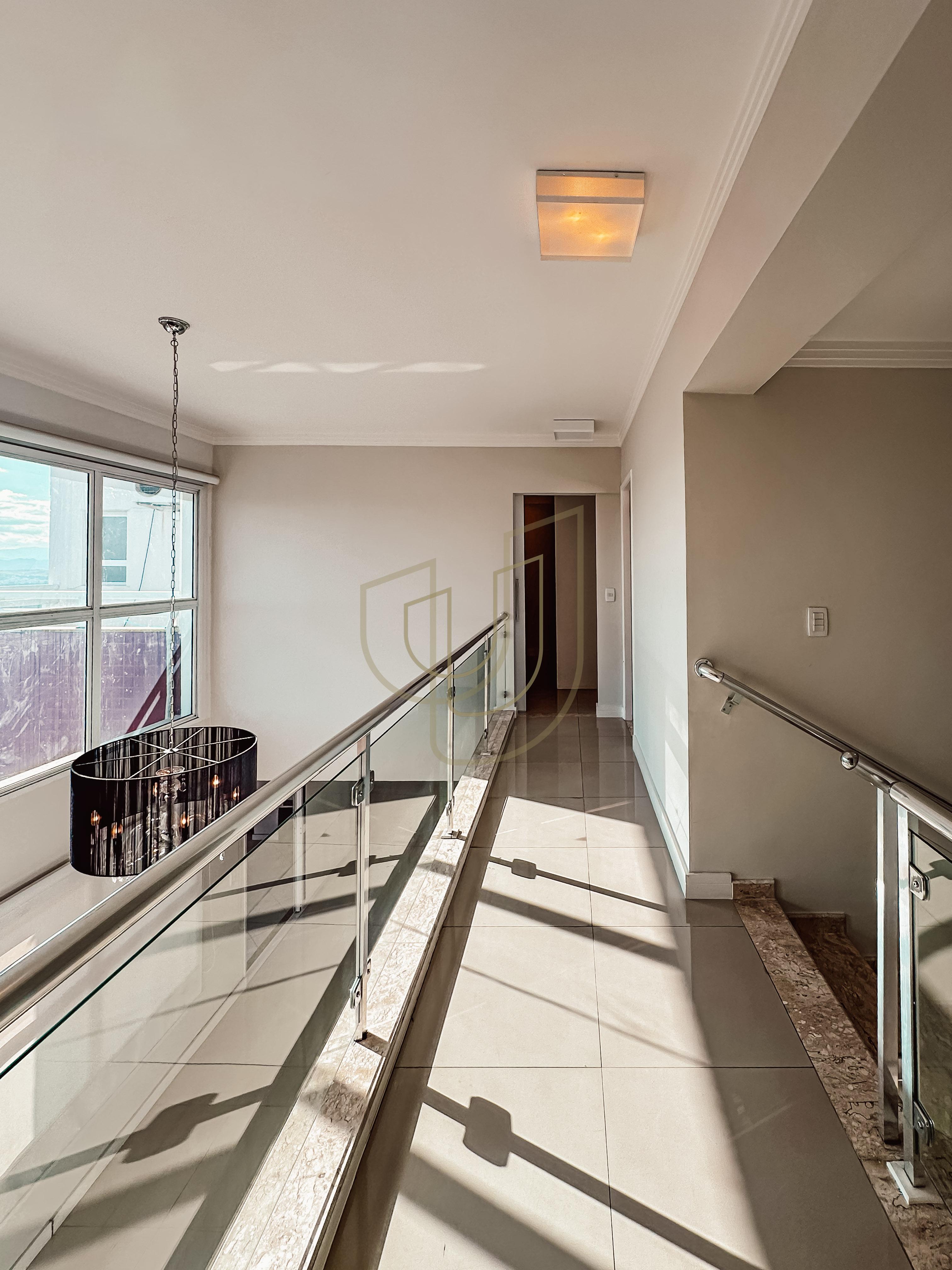 Cobertura Duplex com 4 Su&iacute;tes no Veredas do Sol Rua dos Arenques São José dos Campos - 