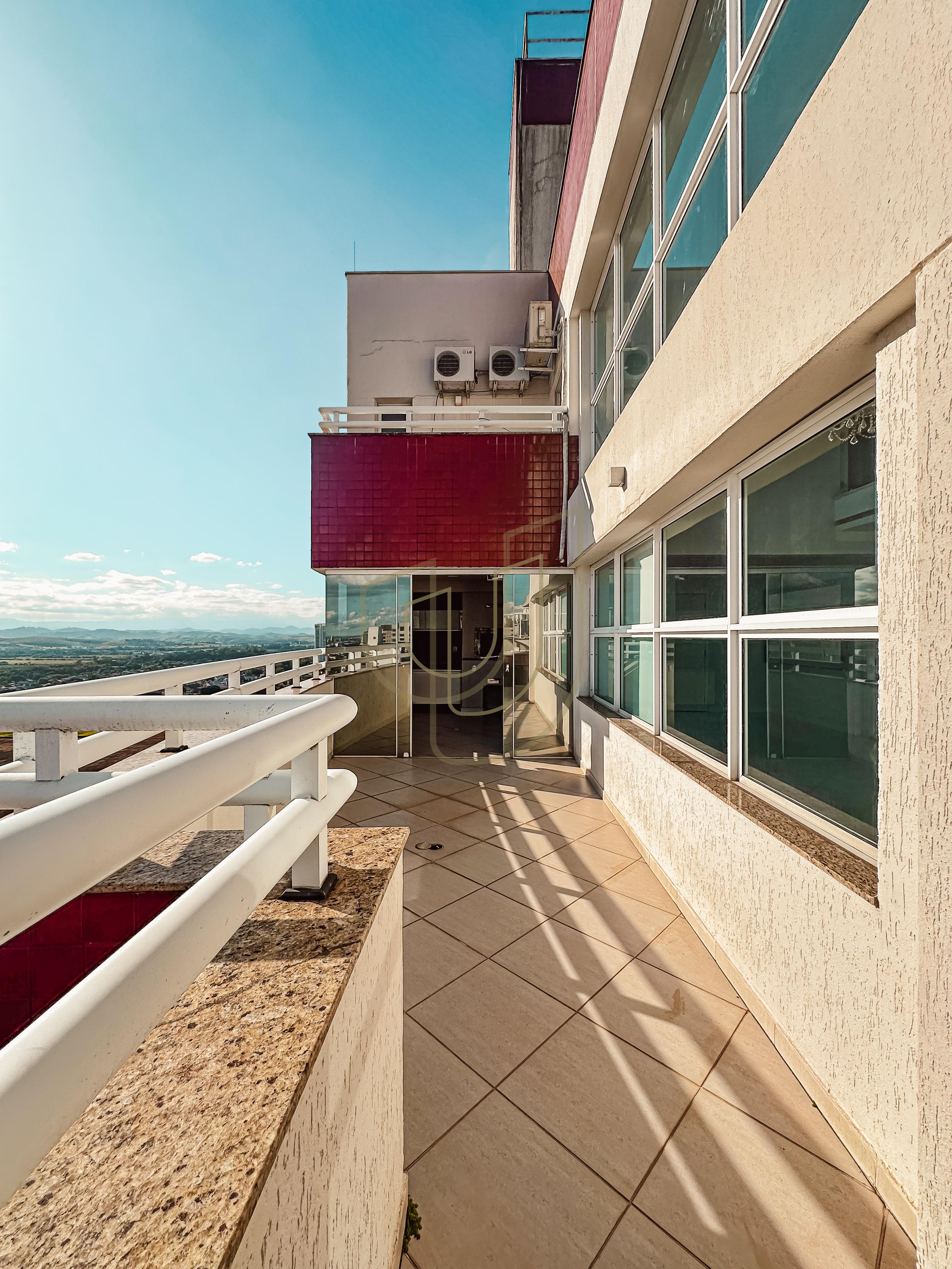Cobertura Duplex com 4 Su&iacute;tes no Veredas do Sol Rua dos Arenques São José dos Campos - 