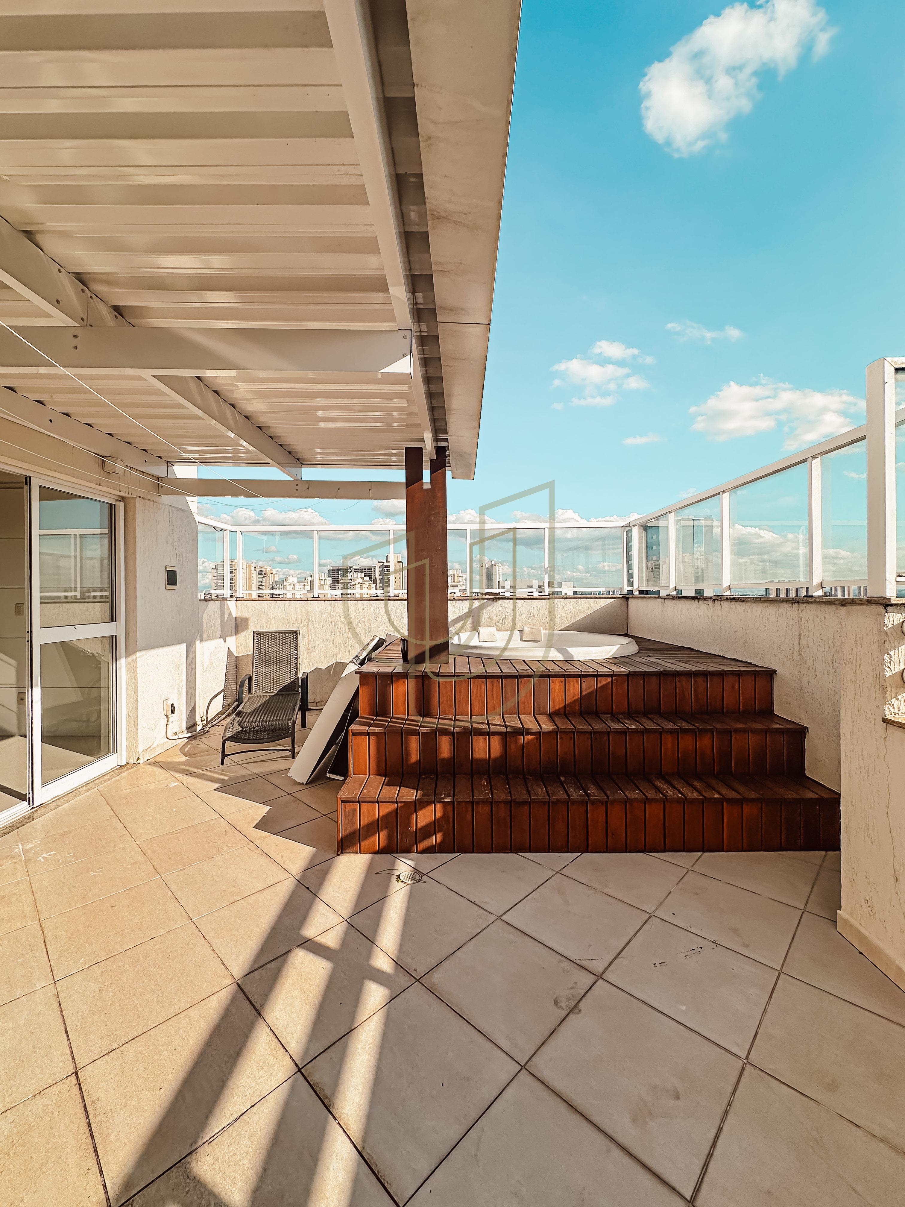 Cobertura Duplex com 4 Su&iacute;tes no Veredas do Sol Rua dos Arenques São José dos Campos - 