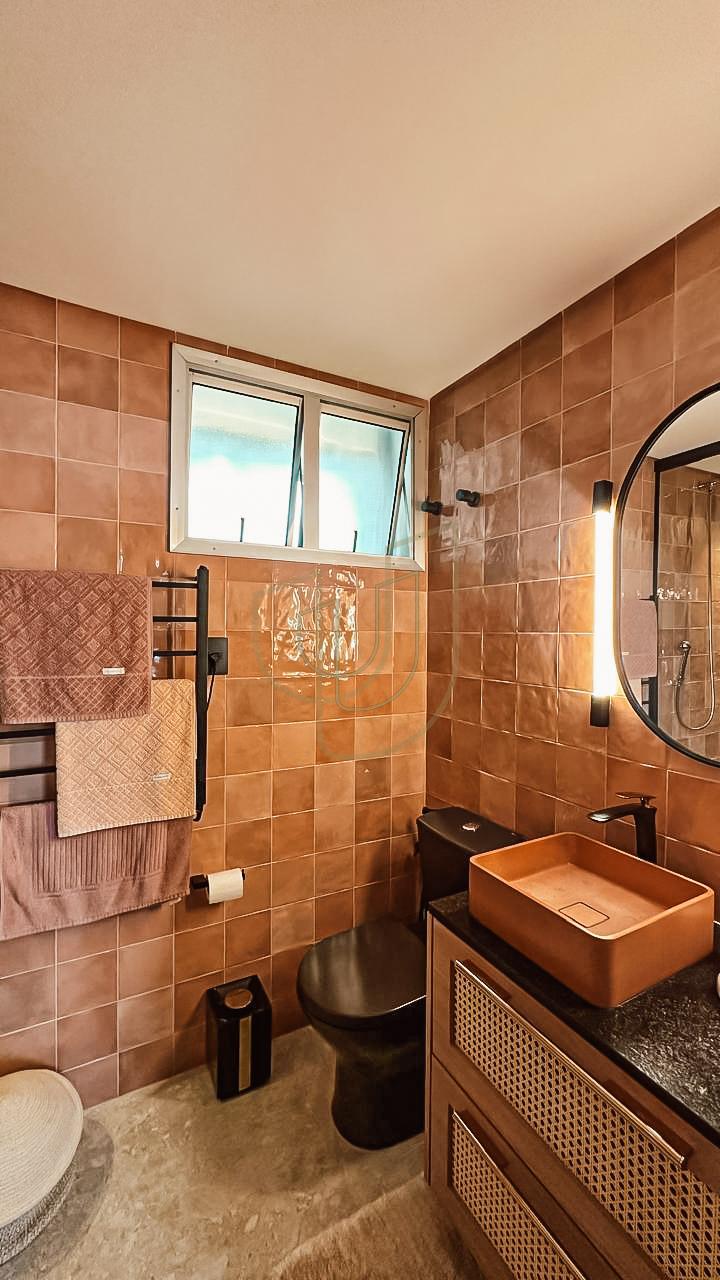 Apartamento com 3 Dormit&oacute;rios no Edif&iacute;cio Marbelle Rua Helena David Neme São José dos Campos - 