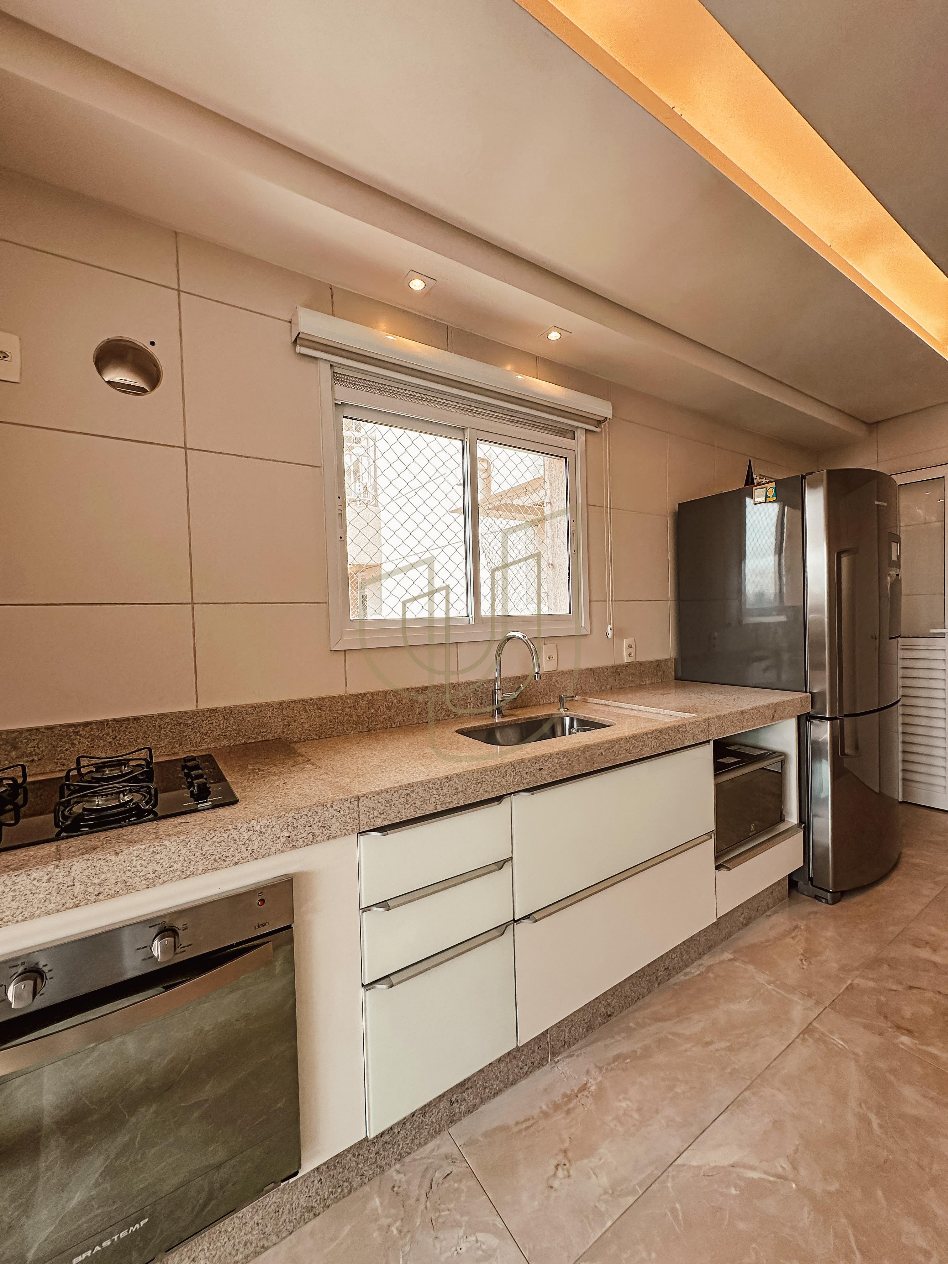 Apartamento com 3 Dormit&oacute;rios no Terra&ccedil;os Jardim das Colinas Rua Laurent Martins São José dos Campos - 