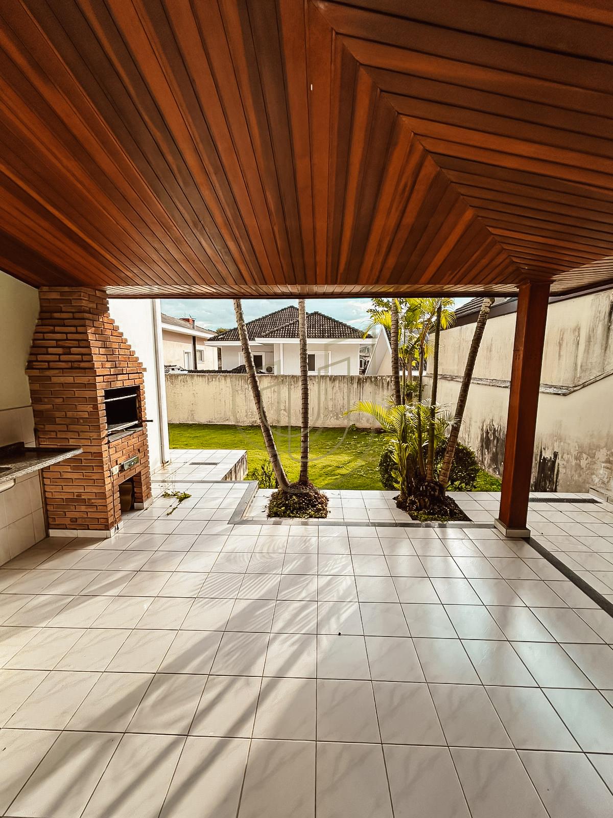 Casa com 4 Quartos no Altos da Serra I Avenida Possidonio José de Freitas São José dos Campos - 