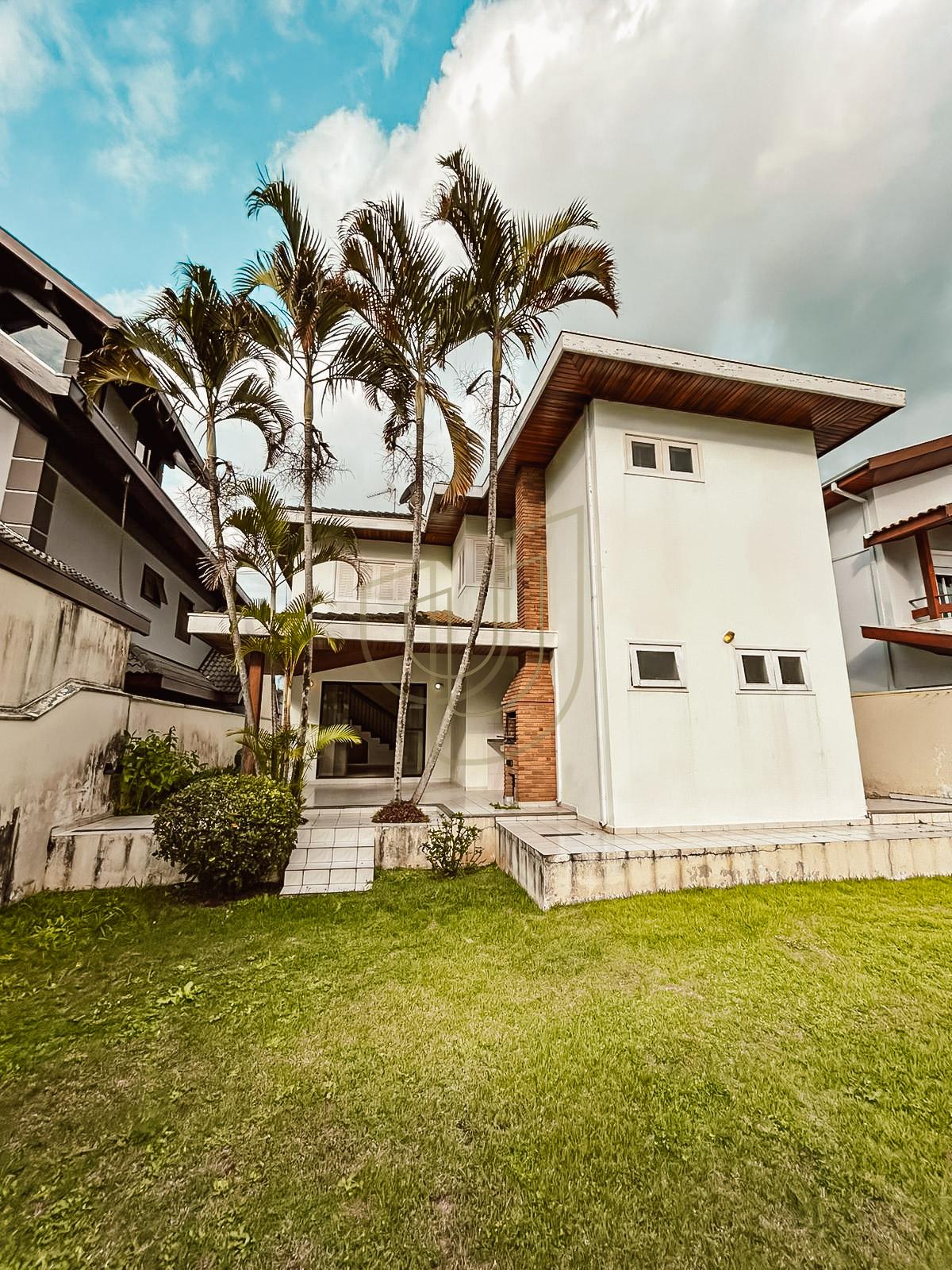Casa com 4 Quartos no Altos da Serra I Avenida Possidonio José de Freitas São José dos Campos - 