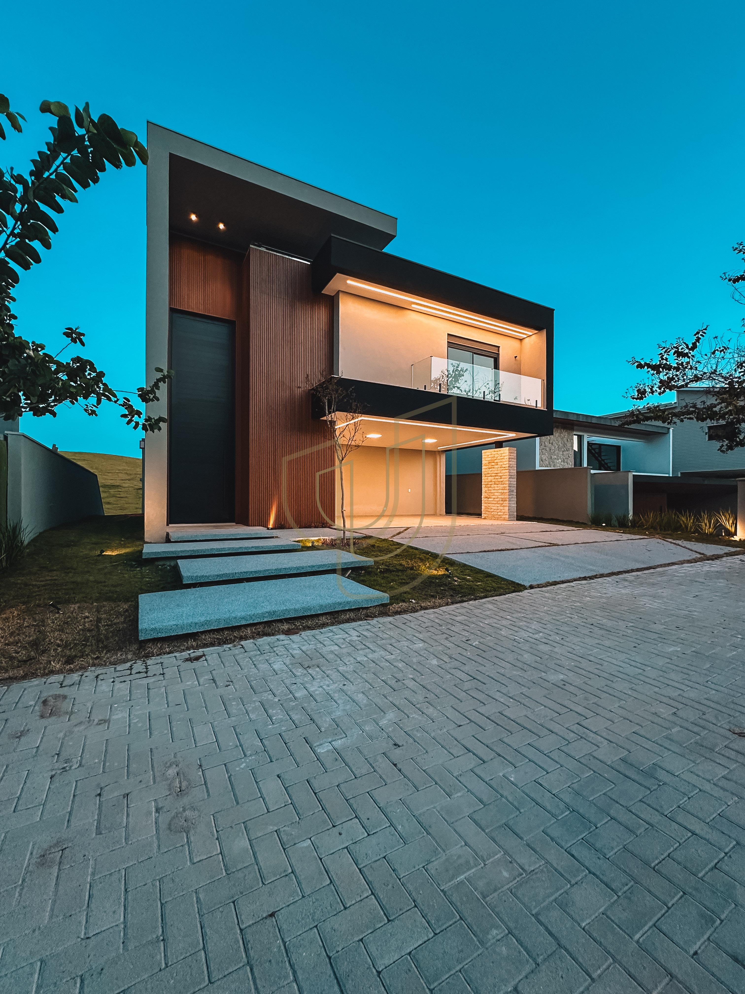 Casa com 4 Su&iacute;tes no Alphaville II R. Cabriúva, 200 São José dos Campos - 