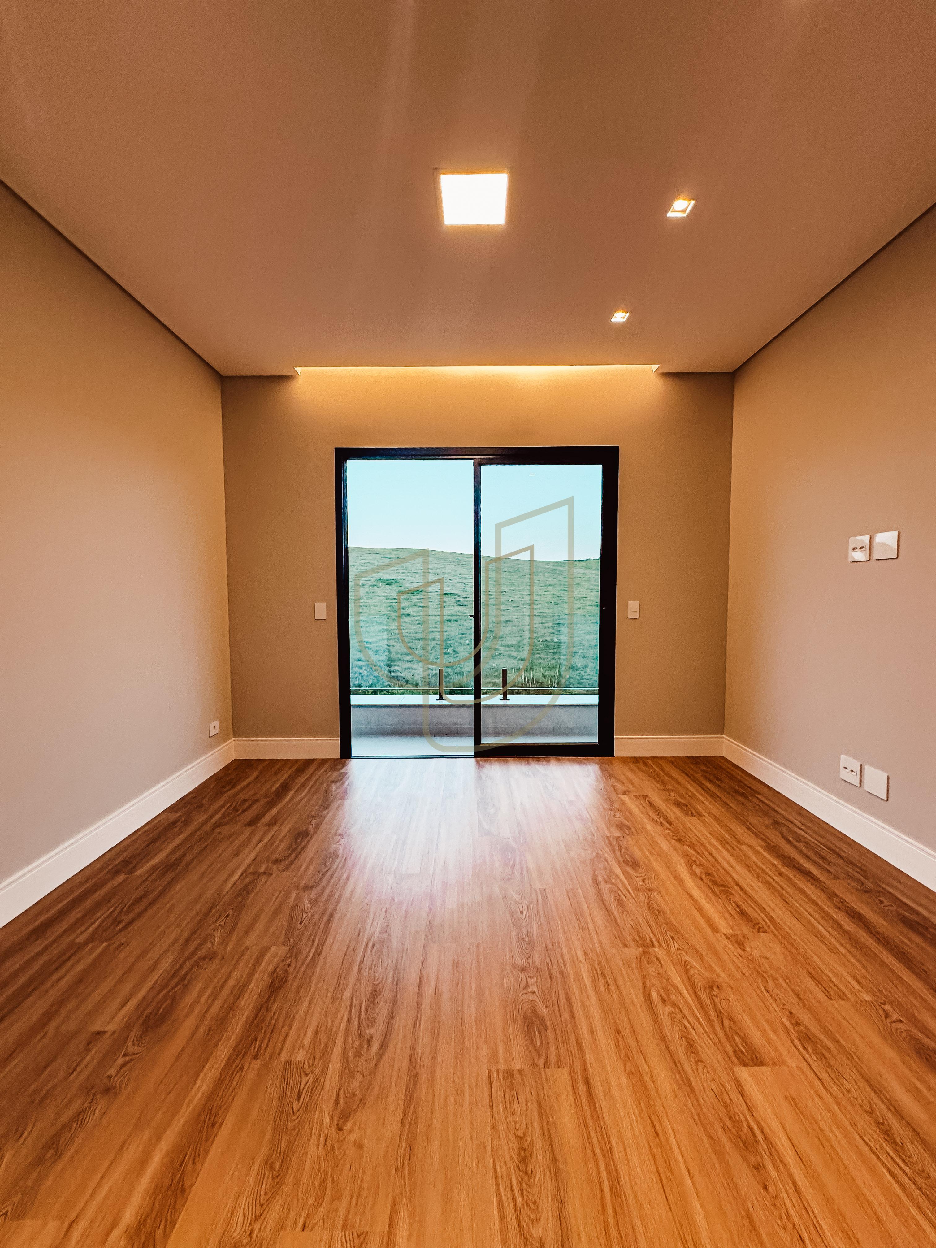 Casa com 4 Su&iacute;tes no Alphaville II R. Cabriúva, 200 São José dos Campos - 