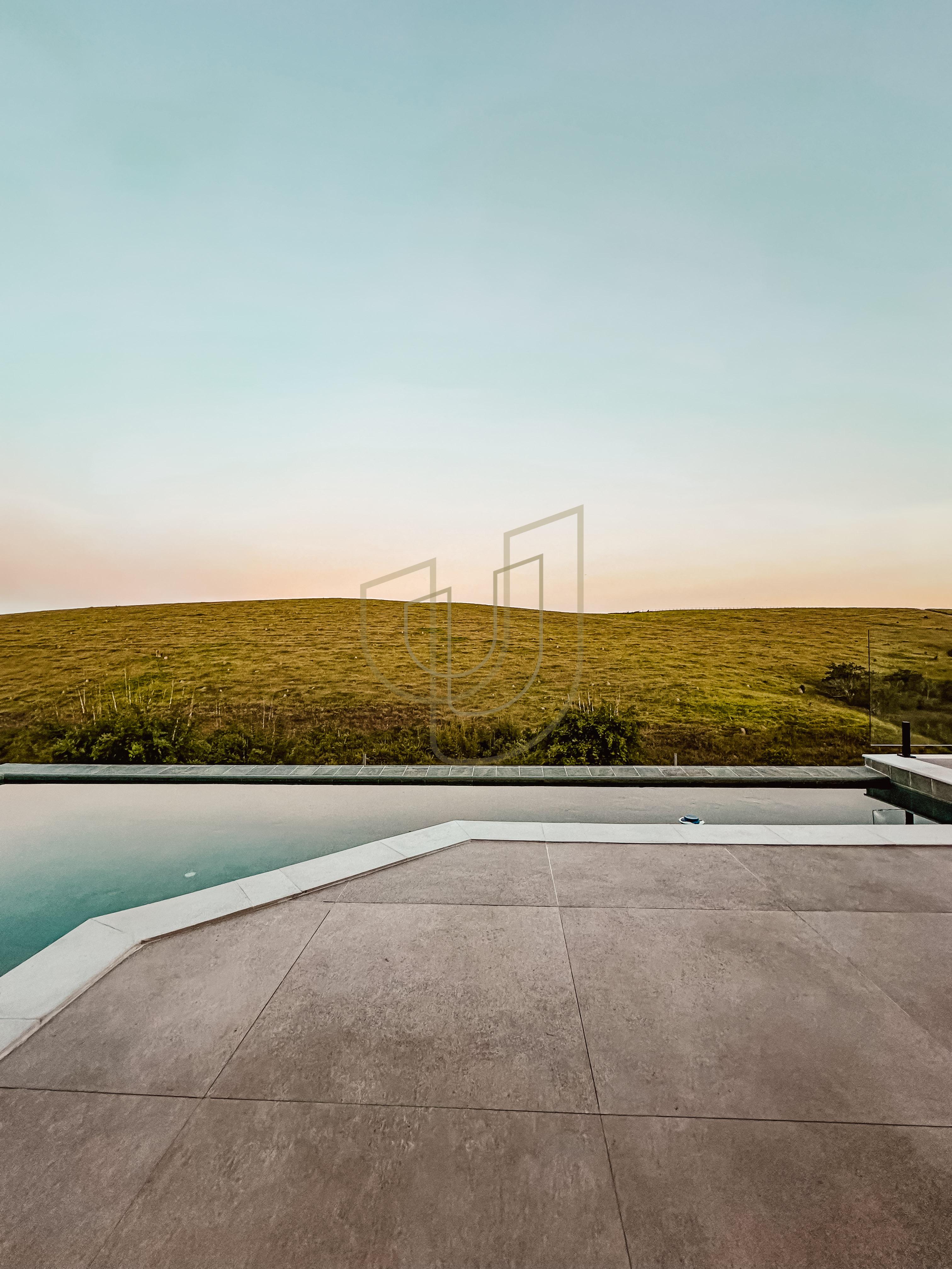 Casa com 4 Su&iacute;tes no Alphaville II R. Cabriúva, 200 São José dos Campos - 