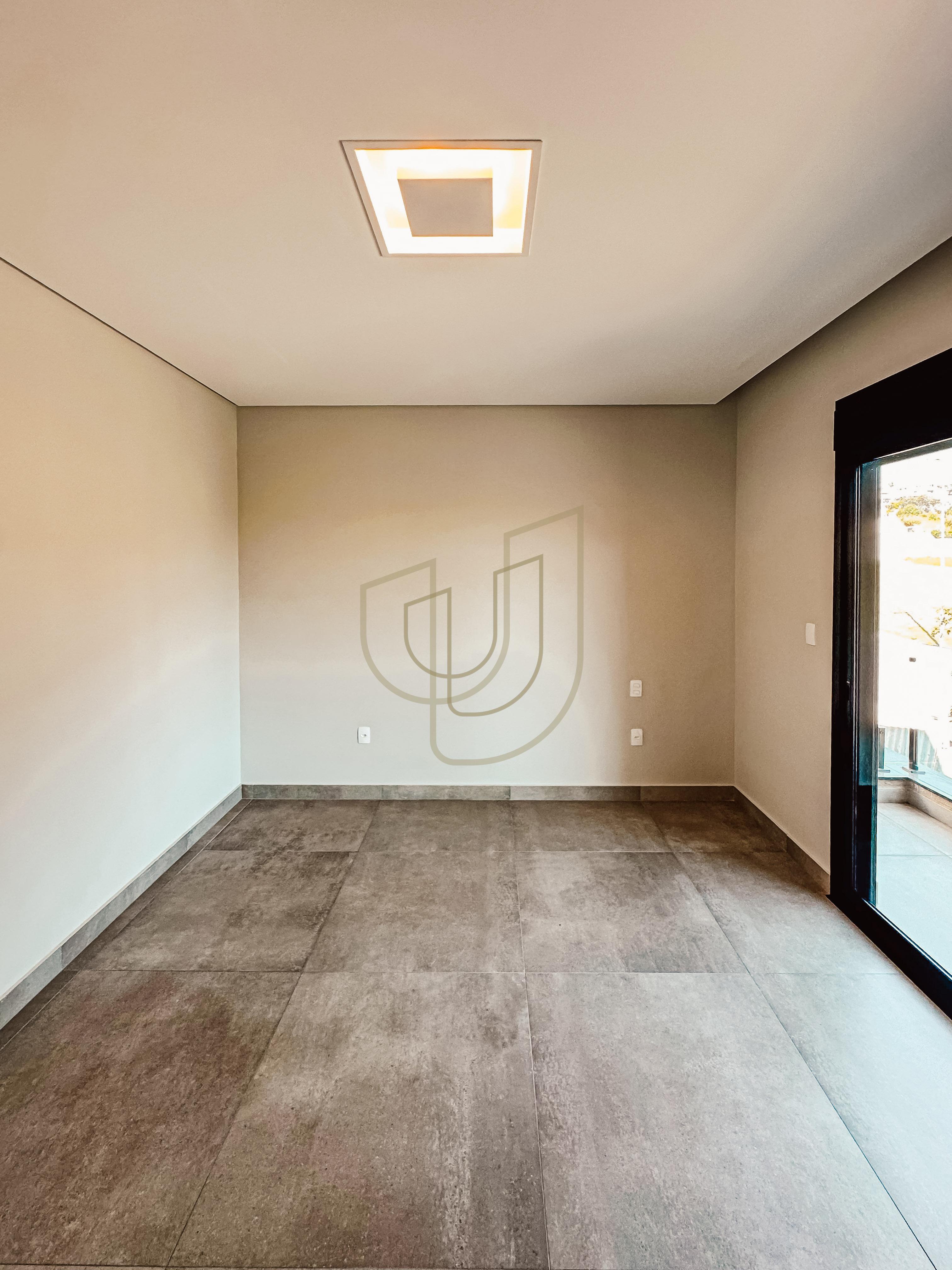 Casa com 4 Su&iacute;tes no Condom&iacute;nio Residencial Monte Carlo Av. José Pinto Ferreira São José dos Campos - 