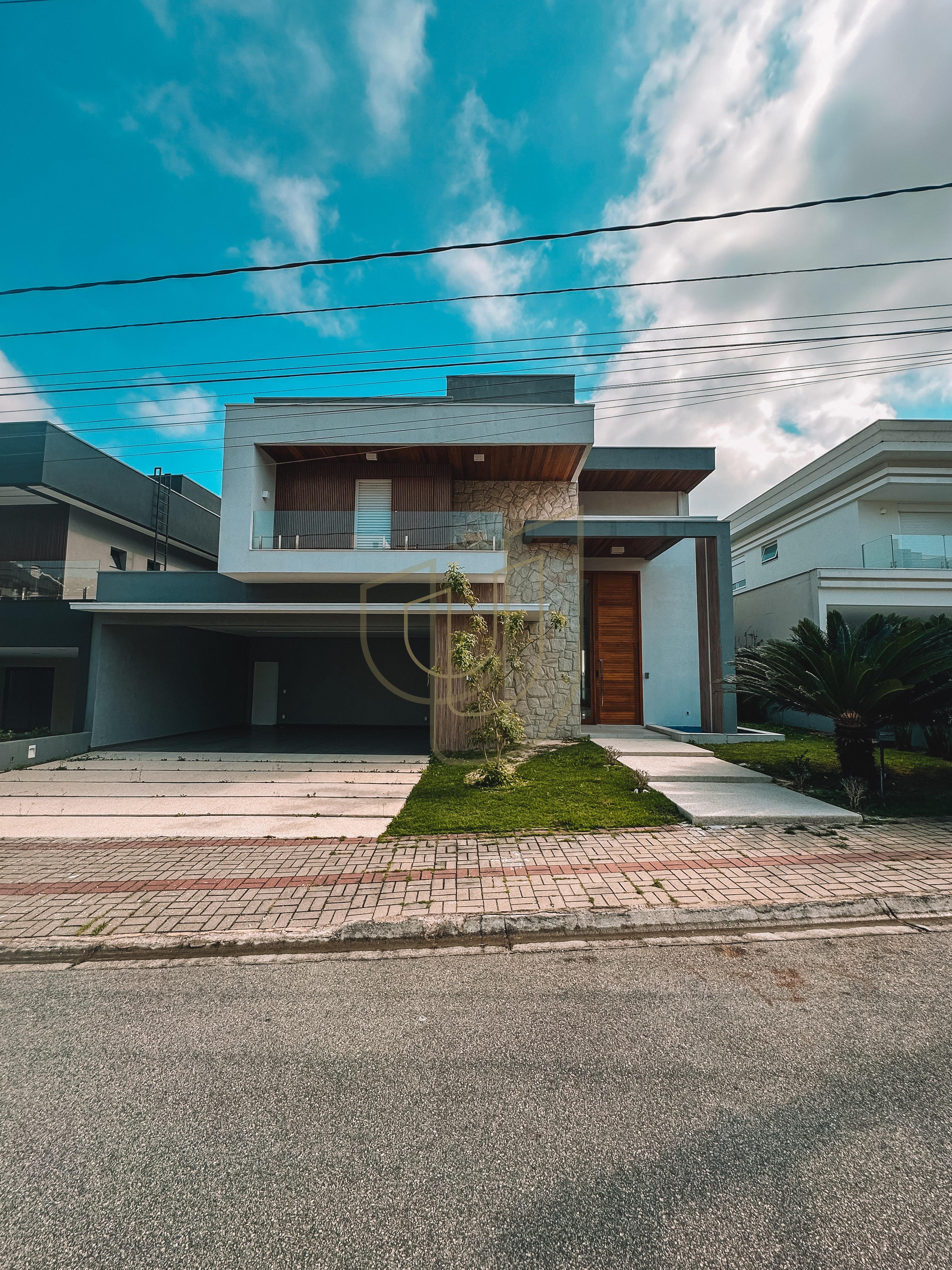 Casa com 4 Su&iacute;tes no Residencial Jaguary Av. Aquarela do Brasil  São José dos Campos - 